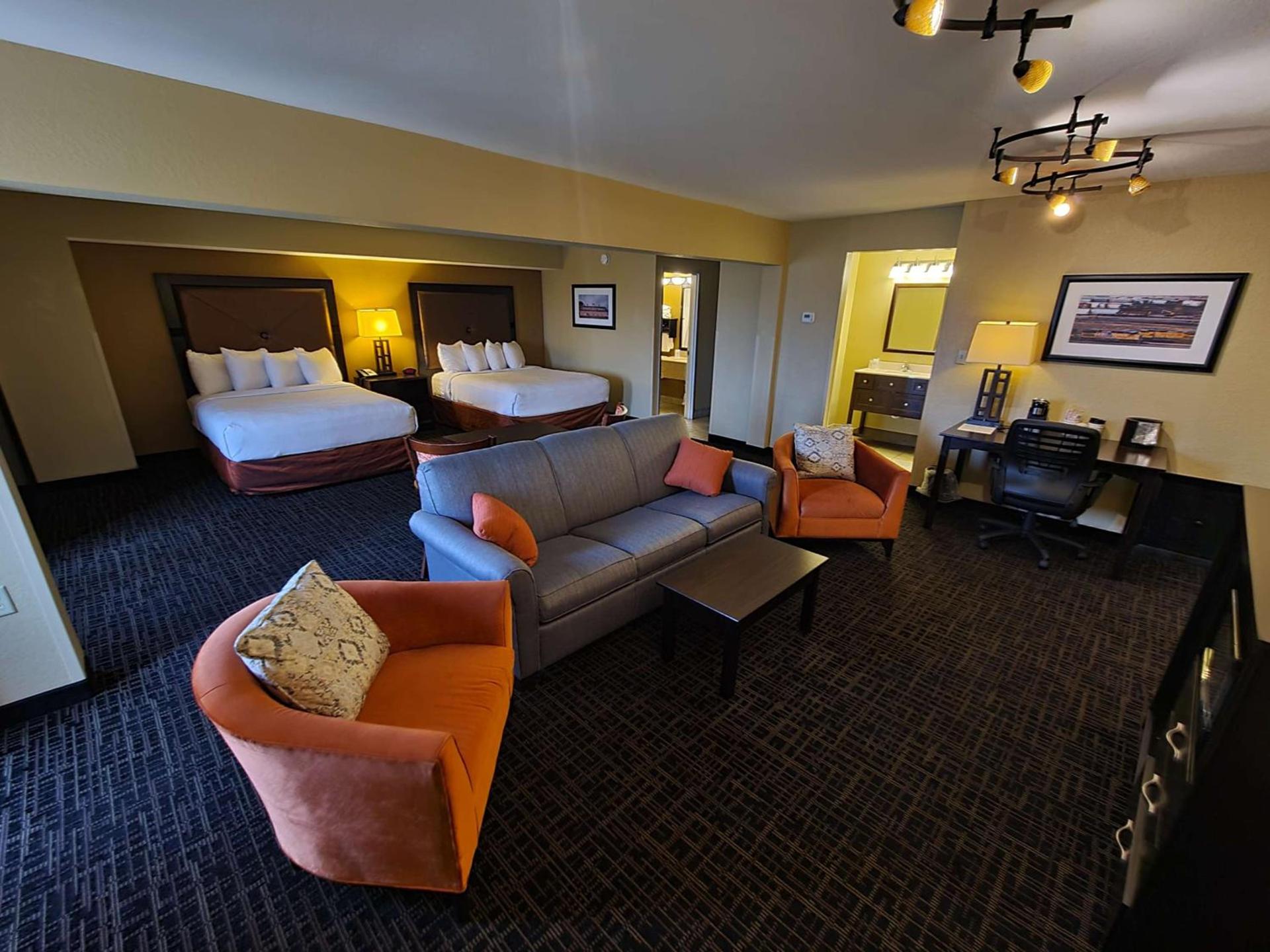 Best Western Plus North Platte Inn & Suites photo 40