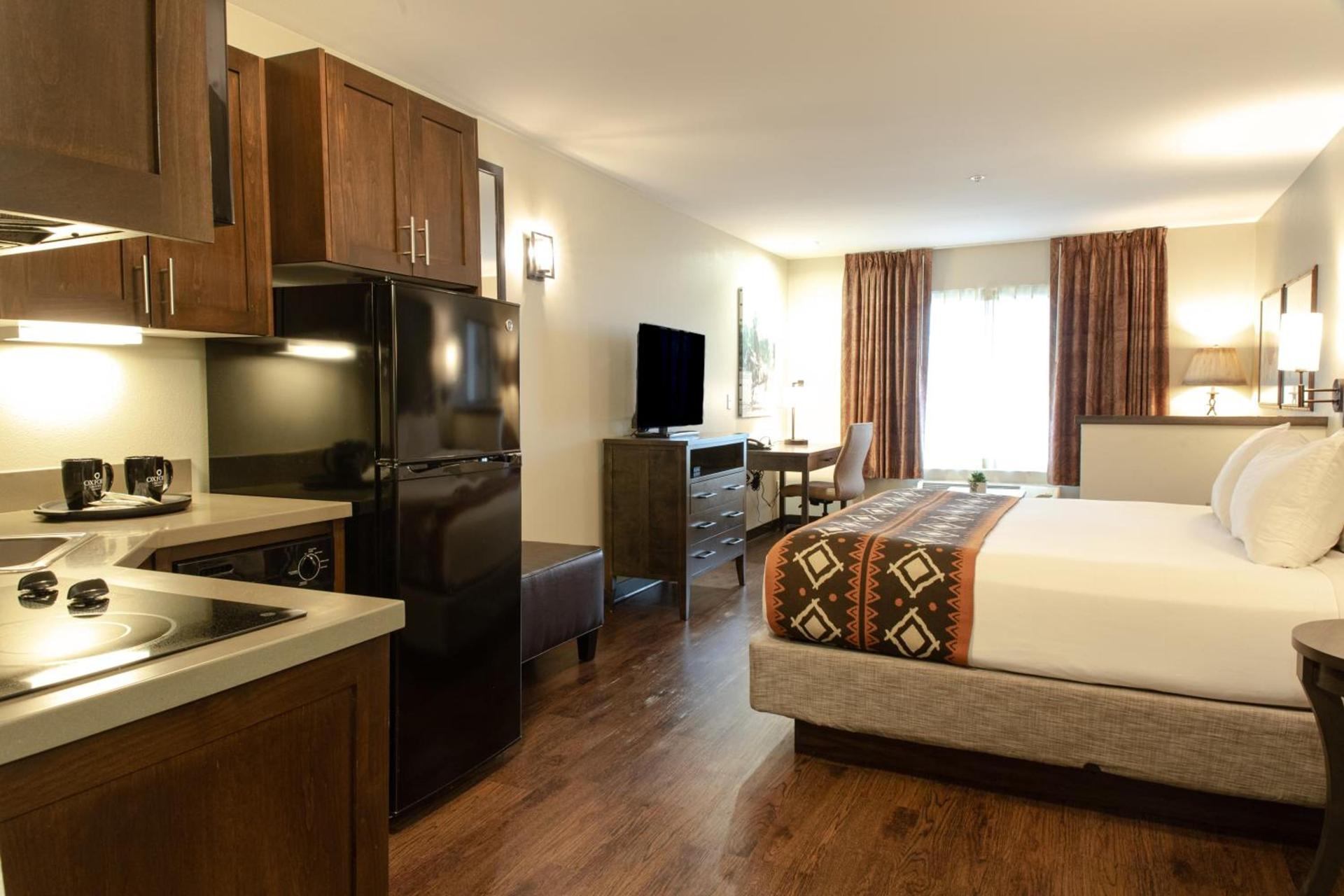 Oxford Suites Pendleton photo 10