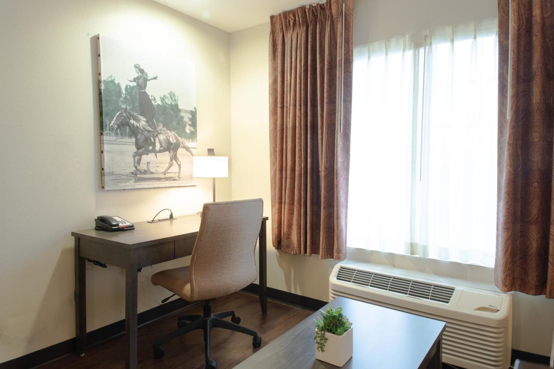 Oxford Suites Pendleton photo 19