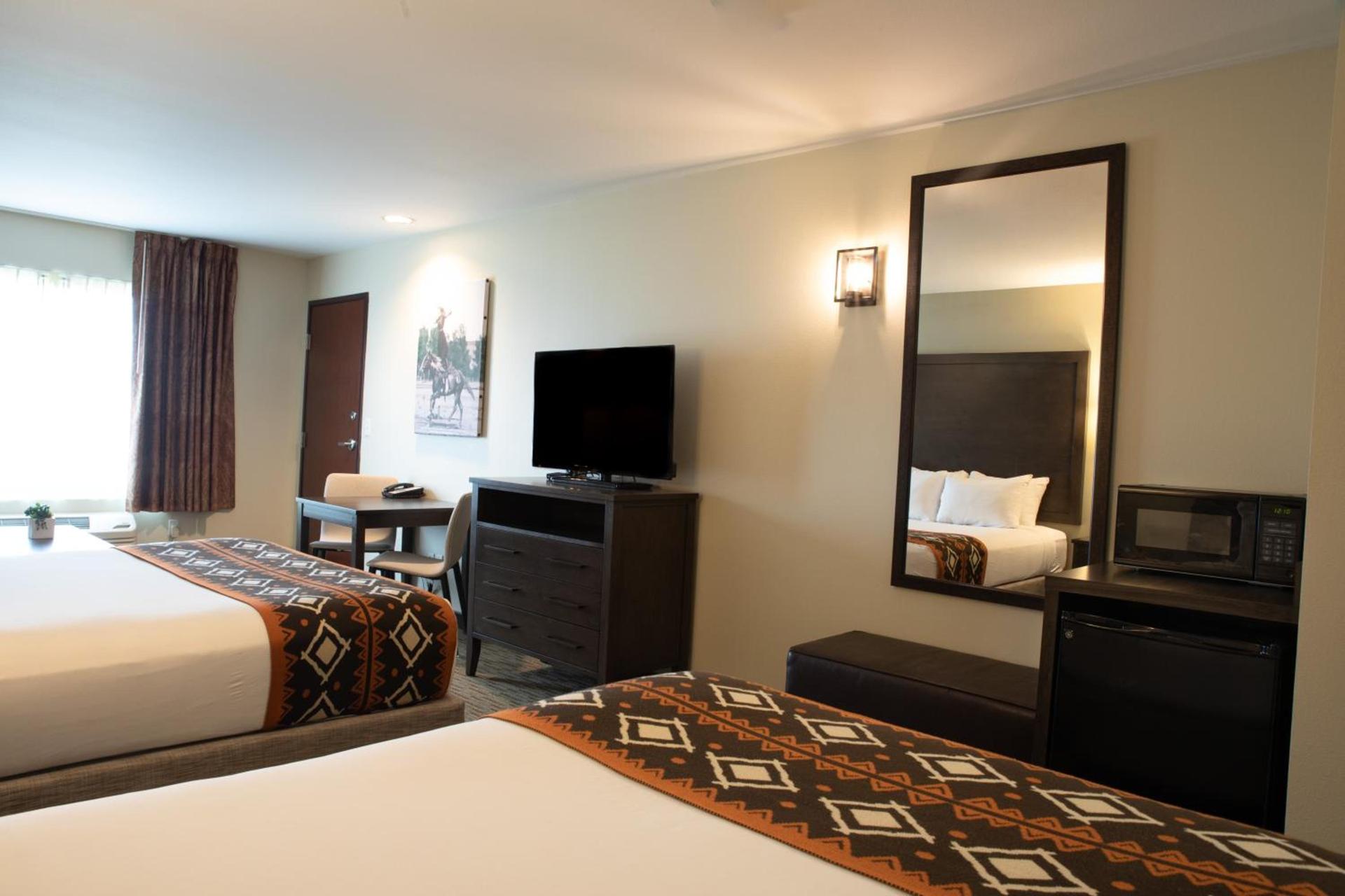Oxford Suites Pendleton photo 27