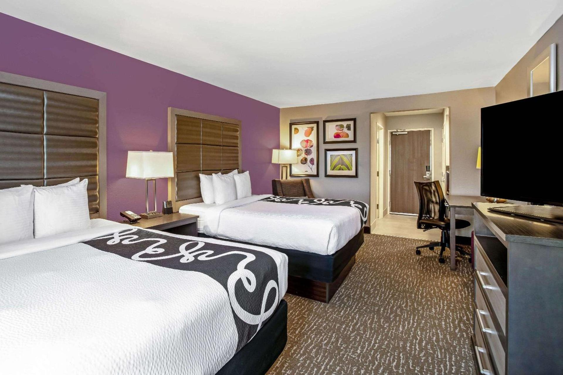La Quinta by Wyndham Kearney photo 13