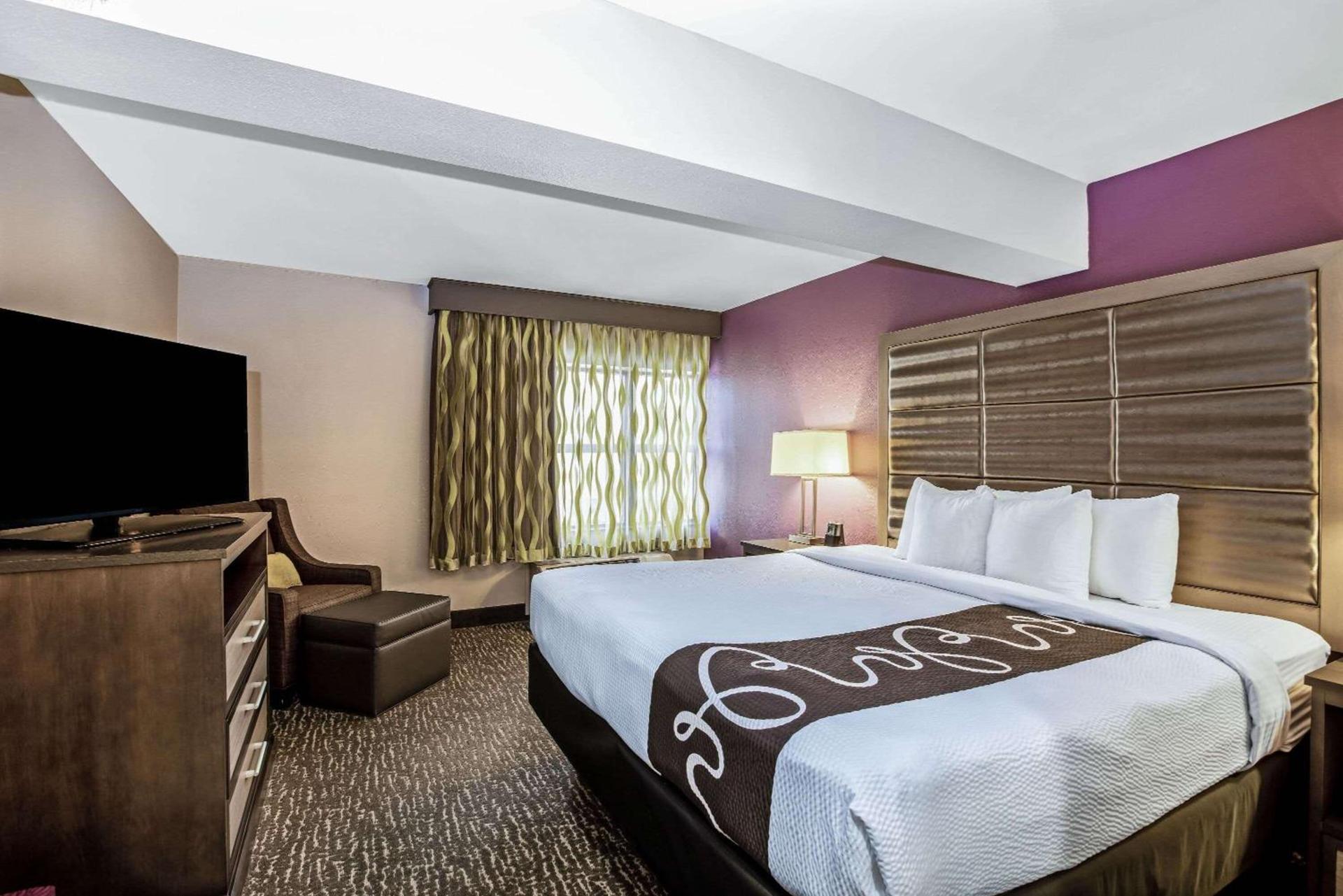 La Quinta by Wyndham Kearney photo 25