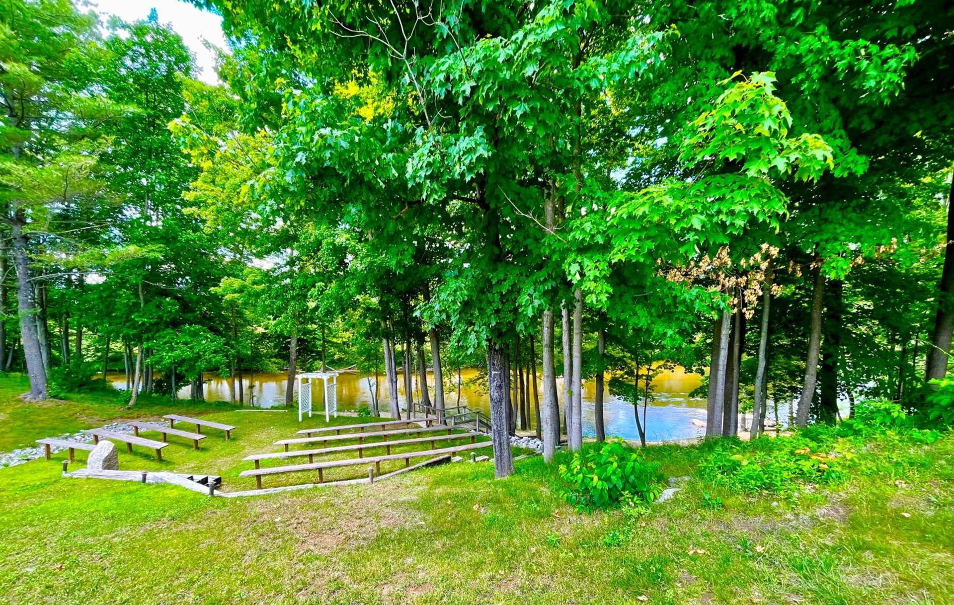 Merrill Farm Inn photo 32