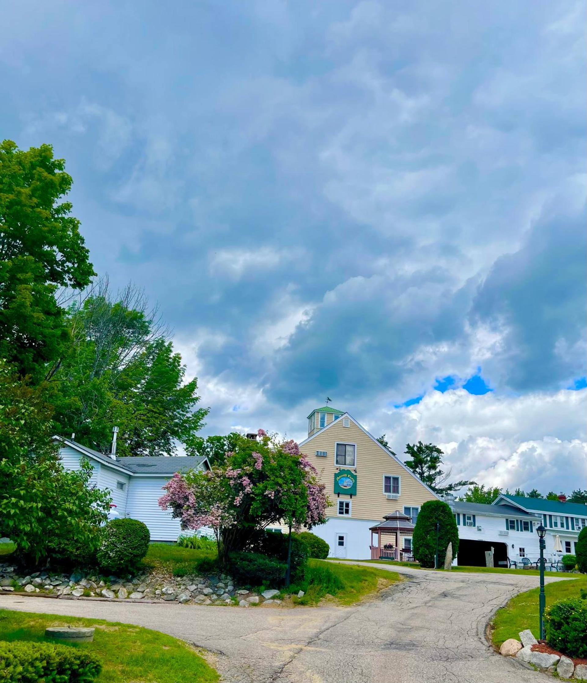 Merrill Farm Inn photo 33