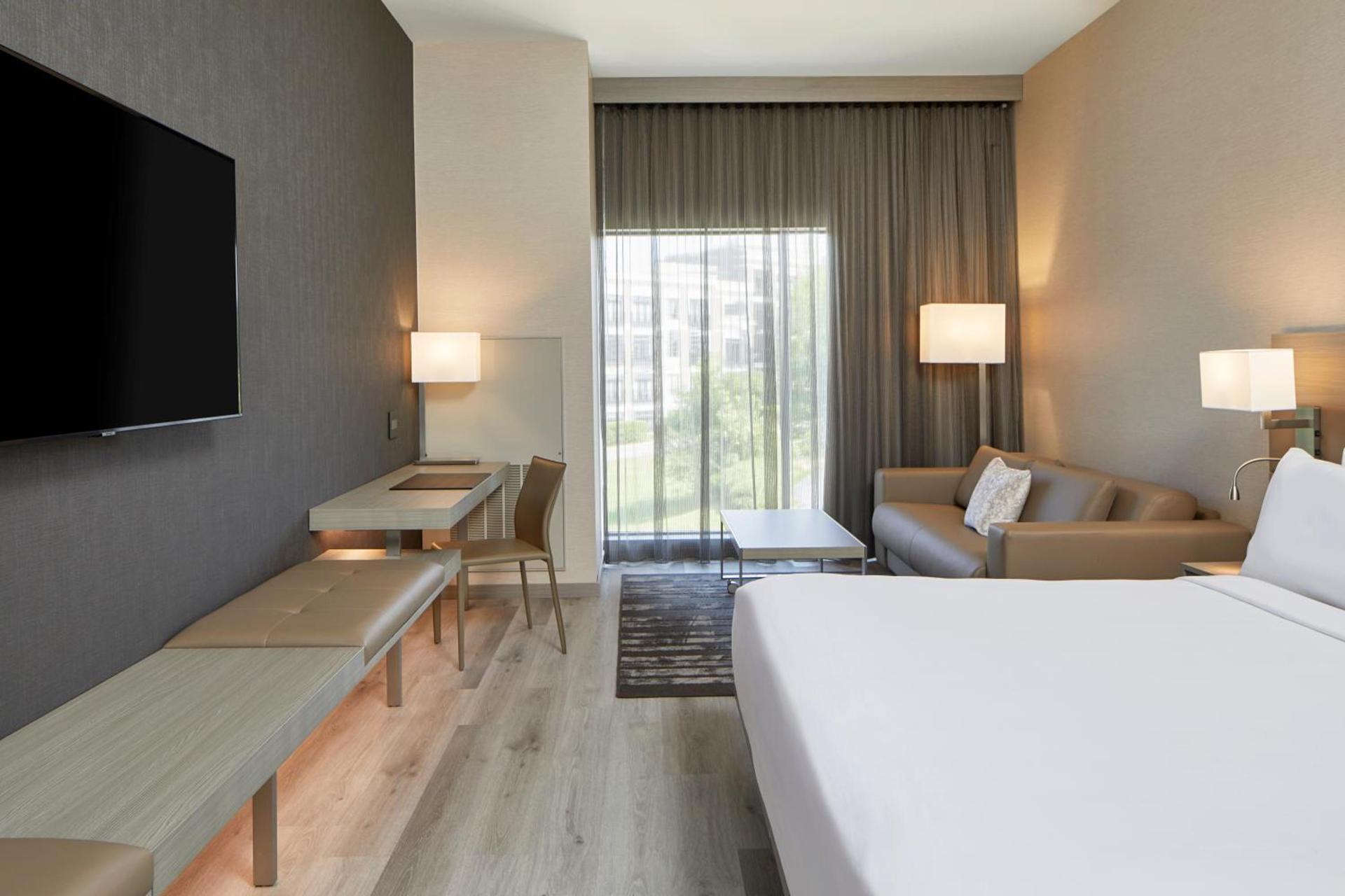 AC Hotel by Marriott Durham Duke University photo 4