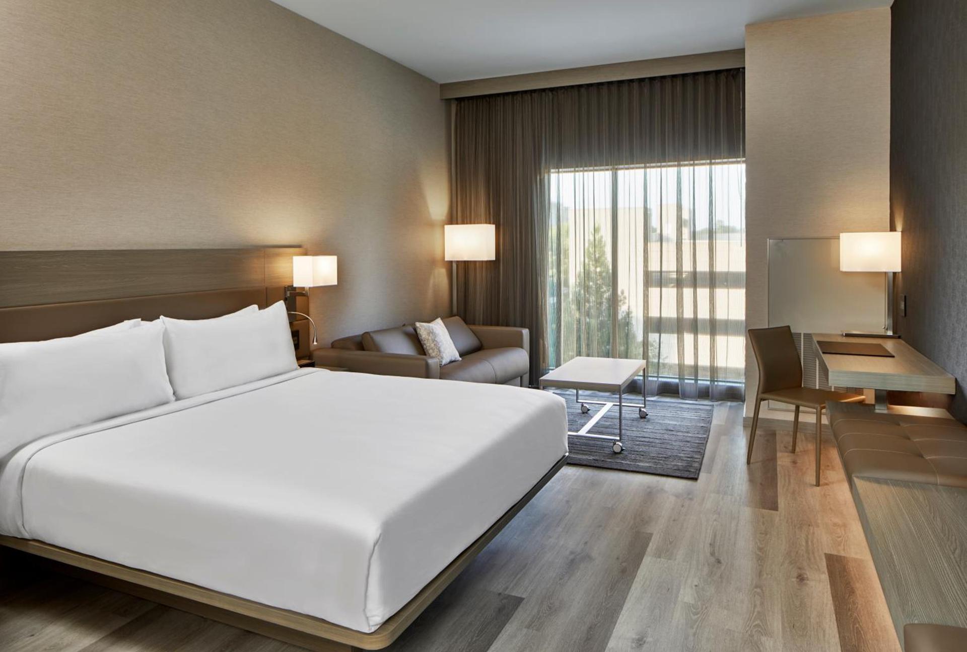 AC Hotel by Marriott Durham Duke University photo 10