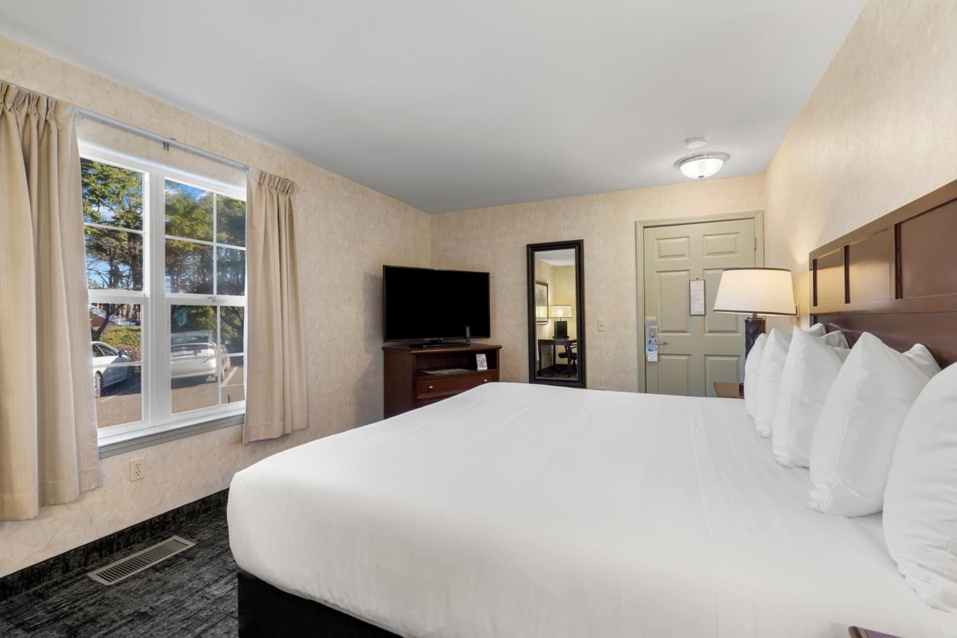 Beach House Inn photo 15
