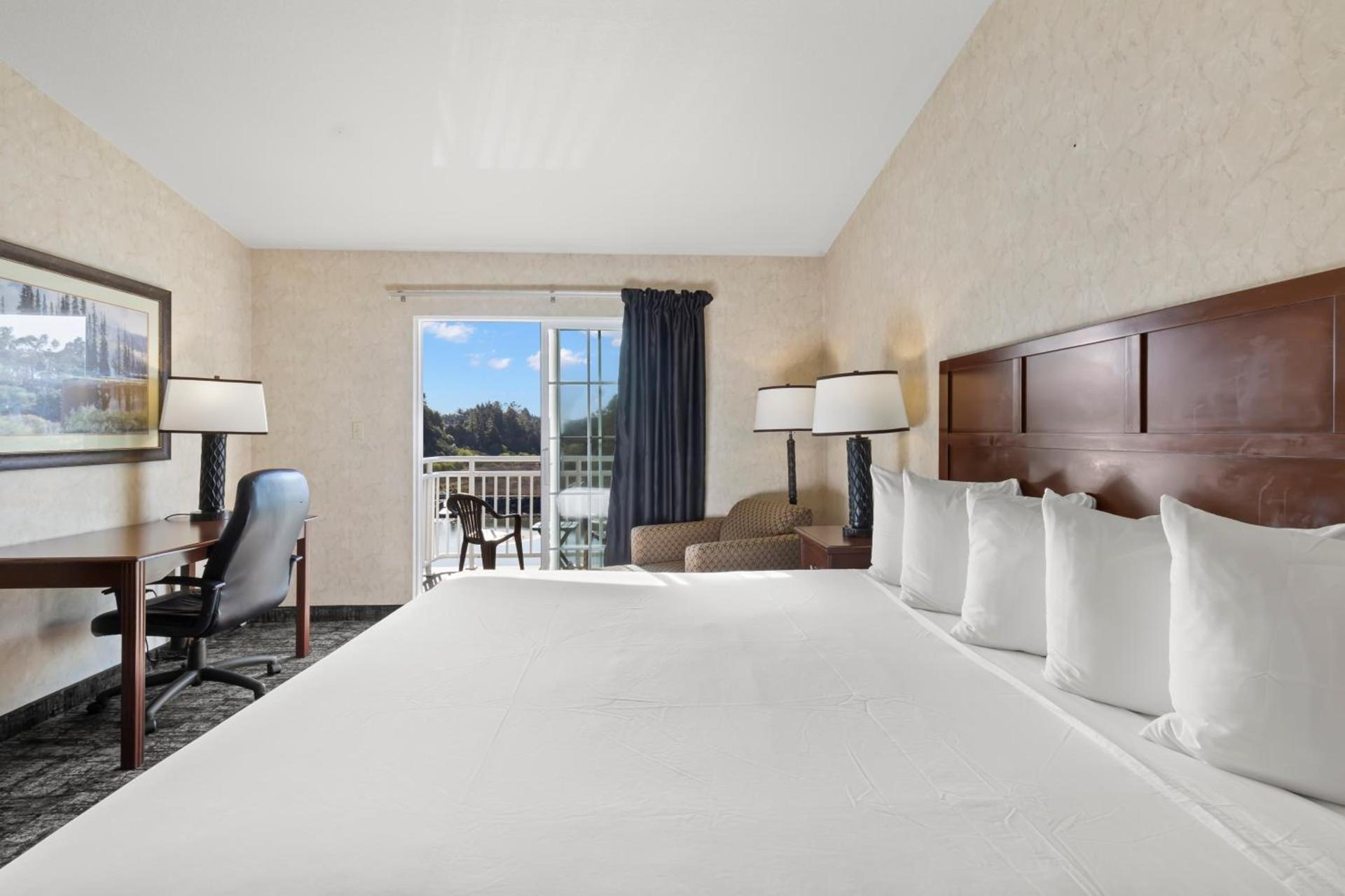 Beach House Inn photo 20
