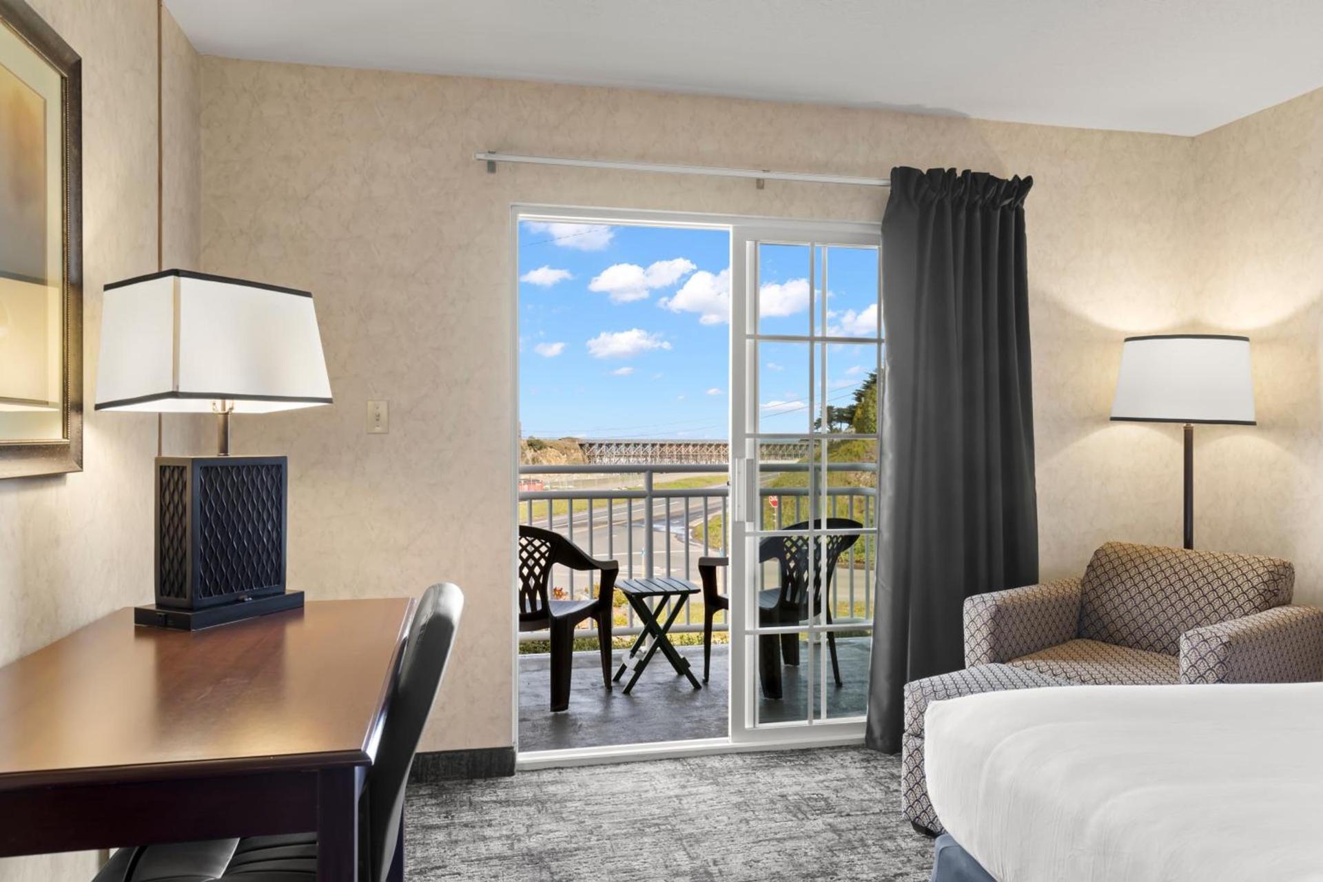 Beach House Inn photo 31