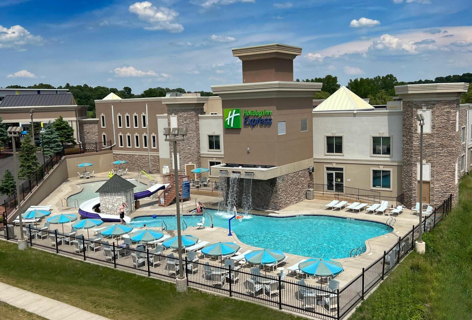 Holiday Inn Express Wisconsin Dells by IHG photo 39