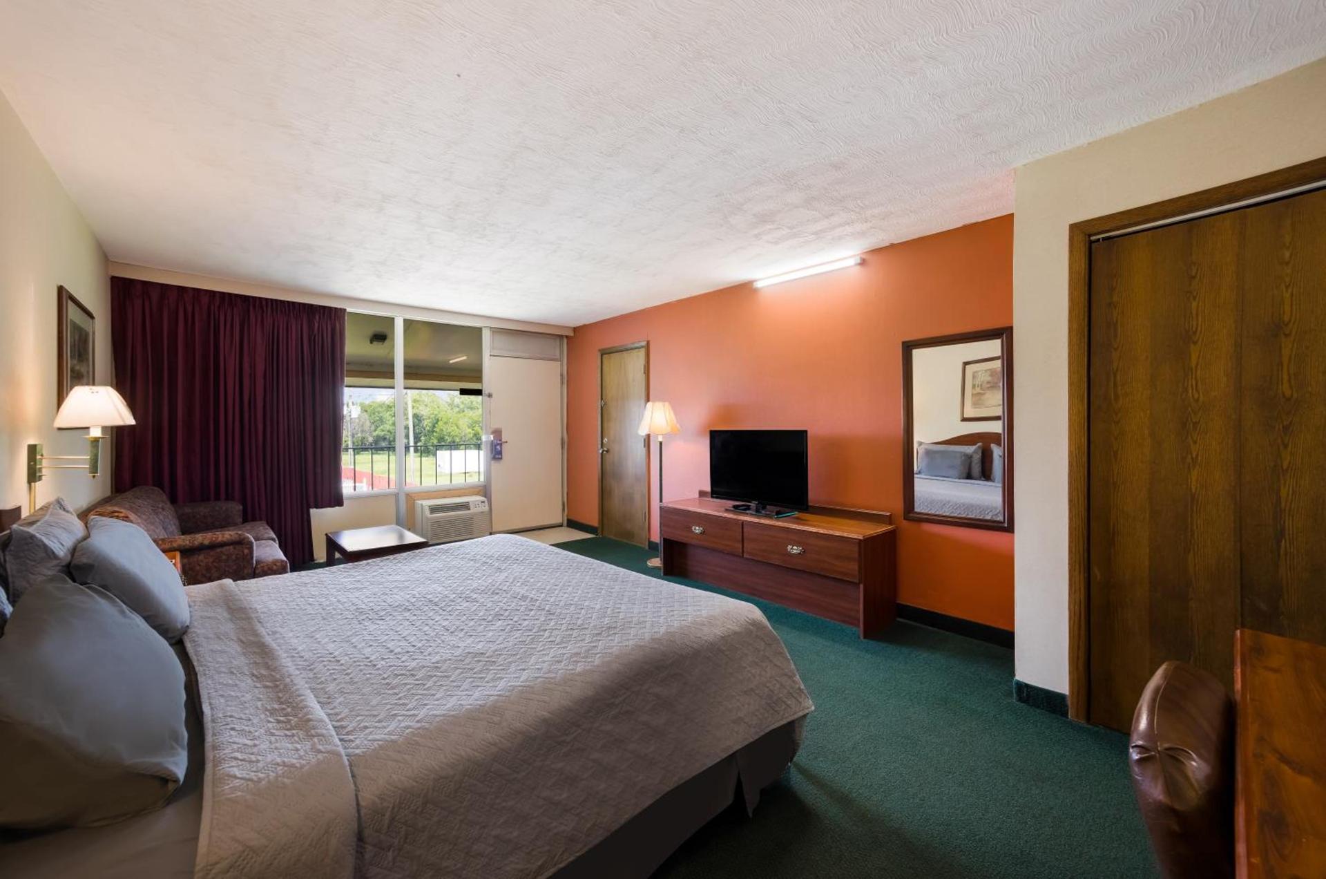 Travelodge by Wyndham Oakley photo 23