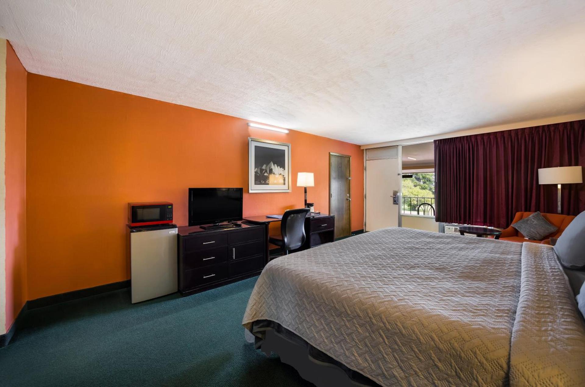 Travelodge by Wyndham Oakley photo 22