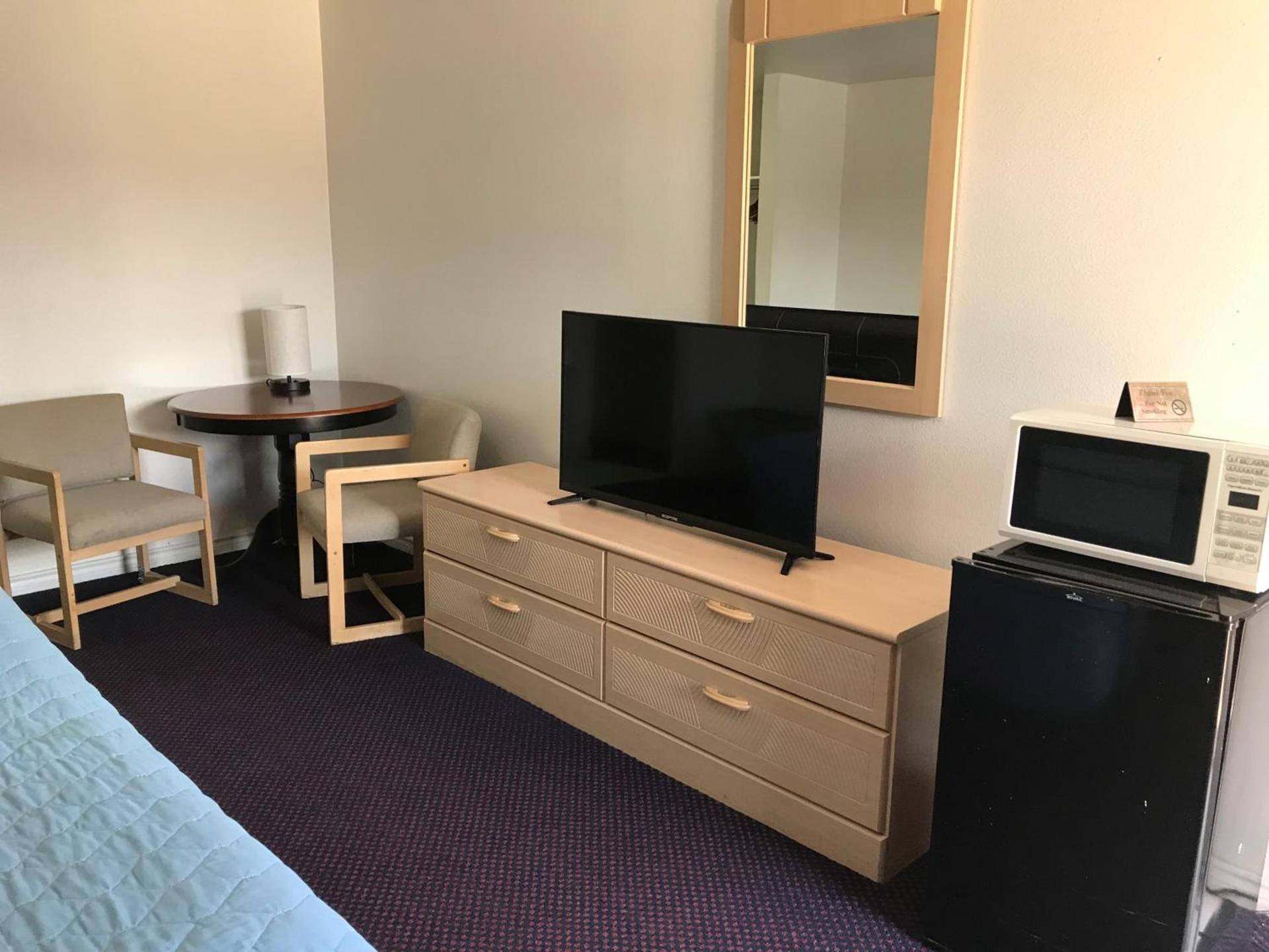 Luxury Inn photo 23