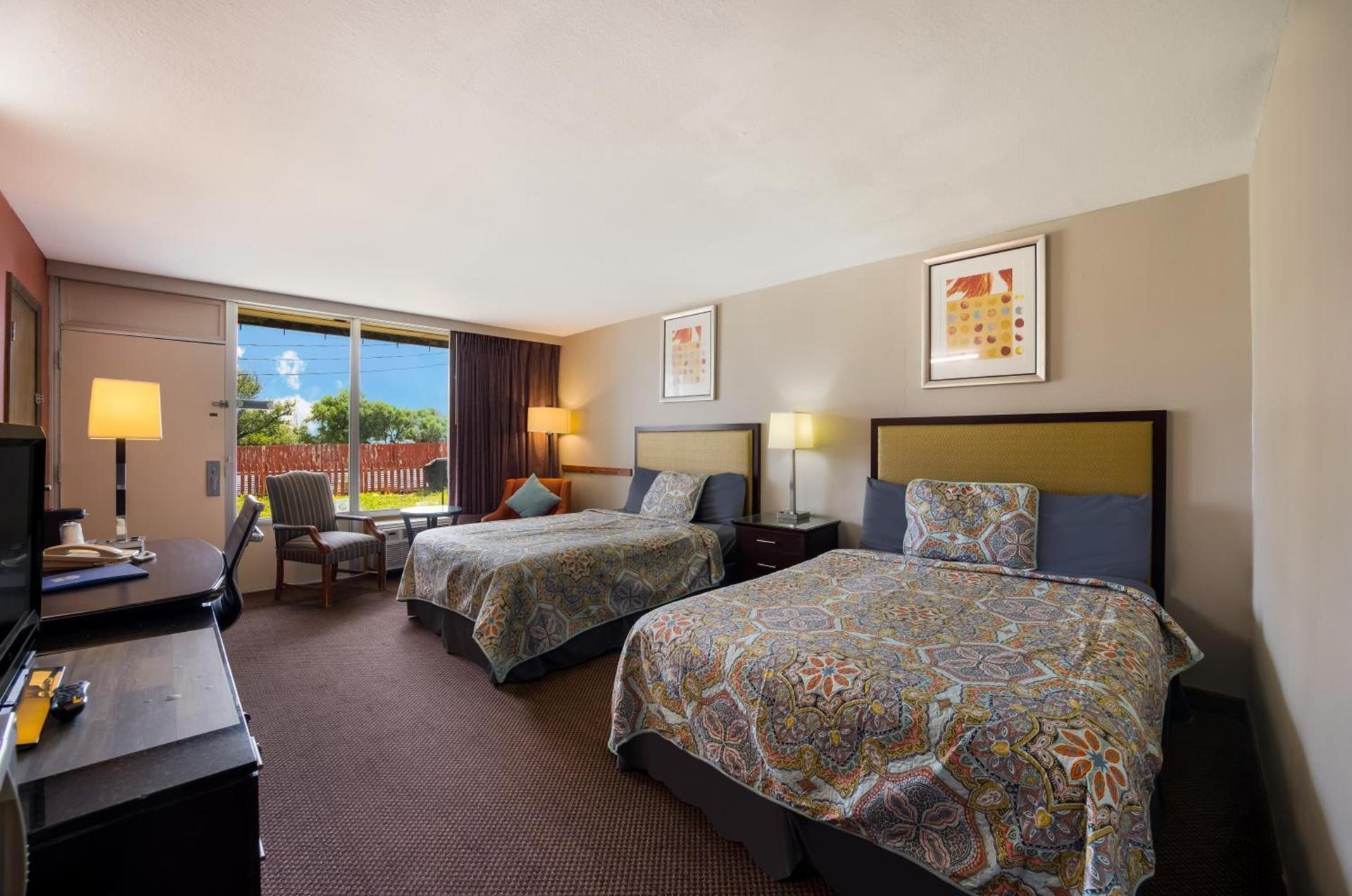 Travelodge by Wyndham Oakley photo 32