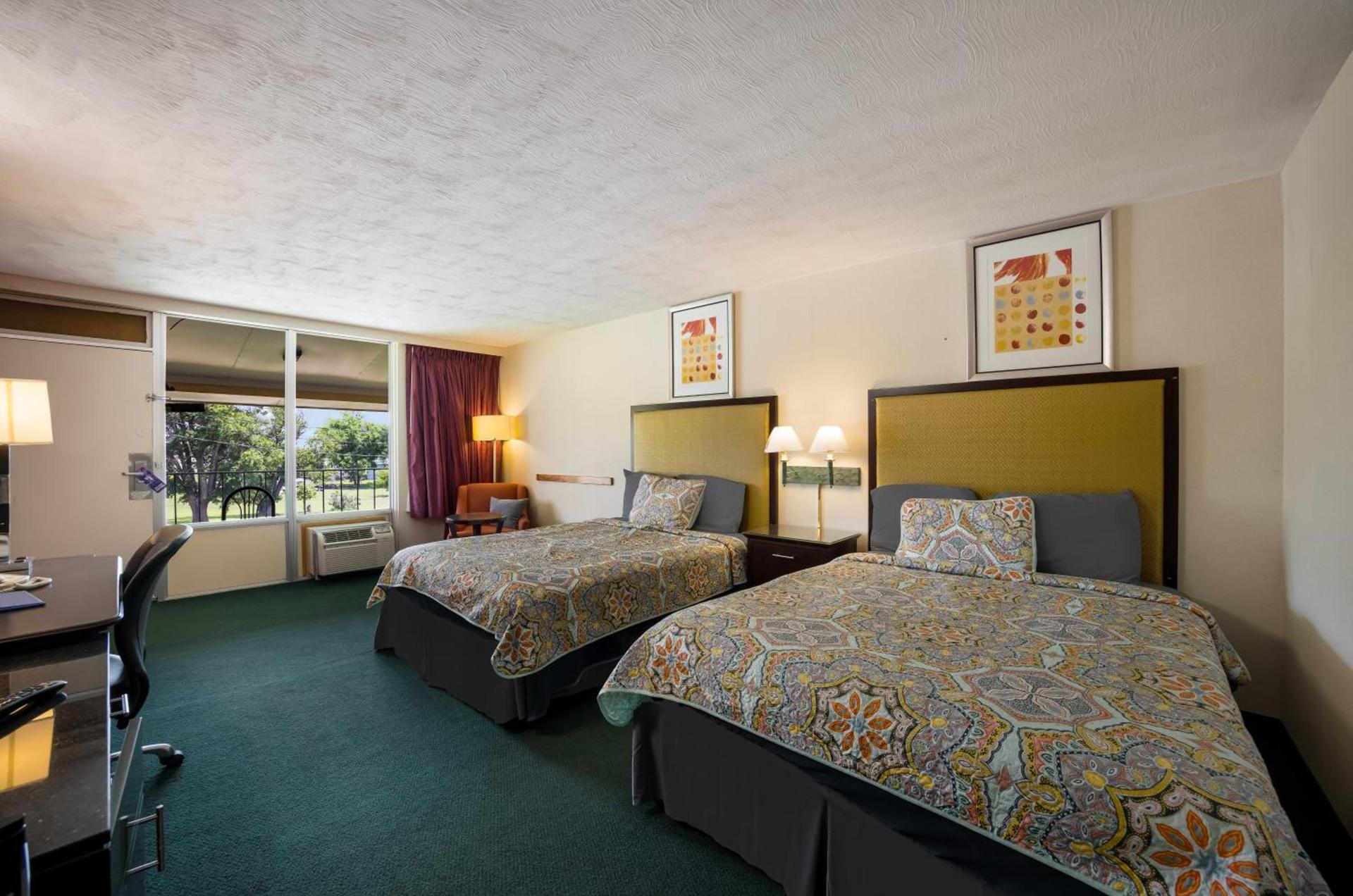 Travelodge by Wyndham Oakley photo 33