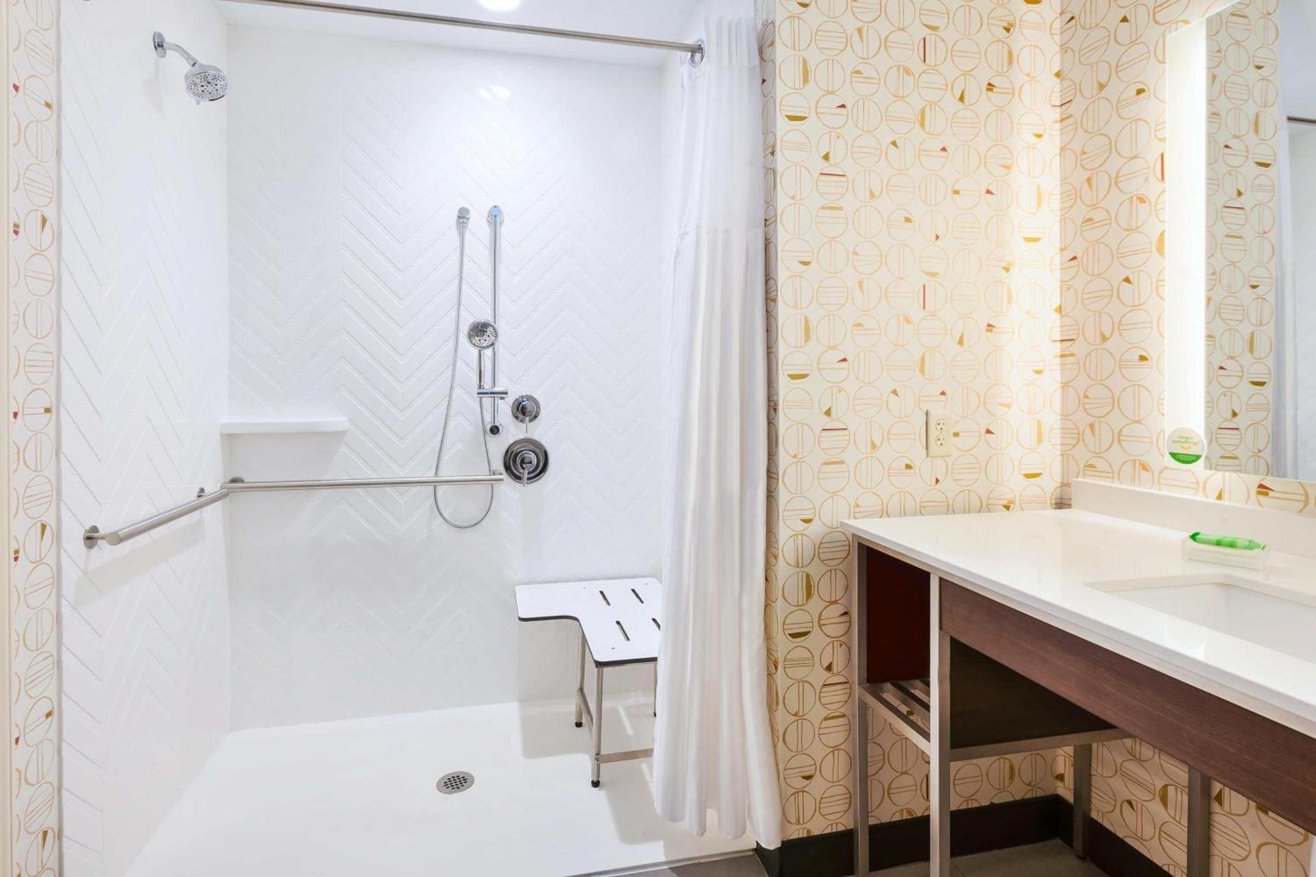 Holiday Inn Toledo - Maumee I-80/90 by IHG photo 16