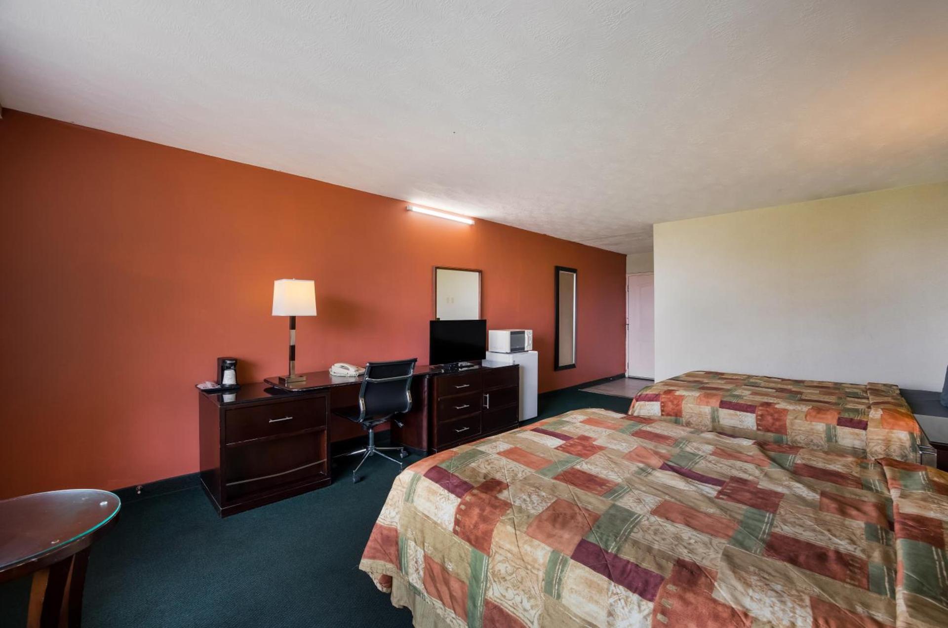 Travelodge by Wyndham Oakley photo 36