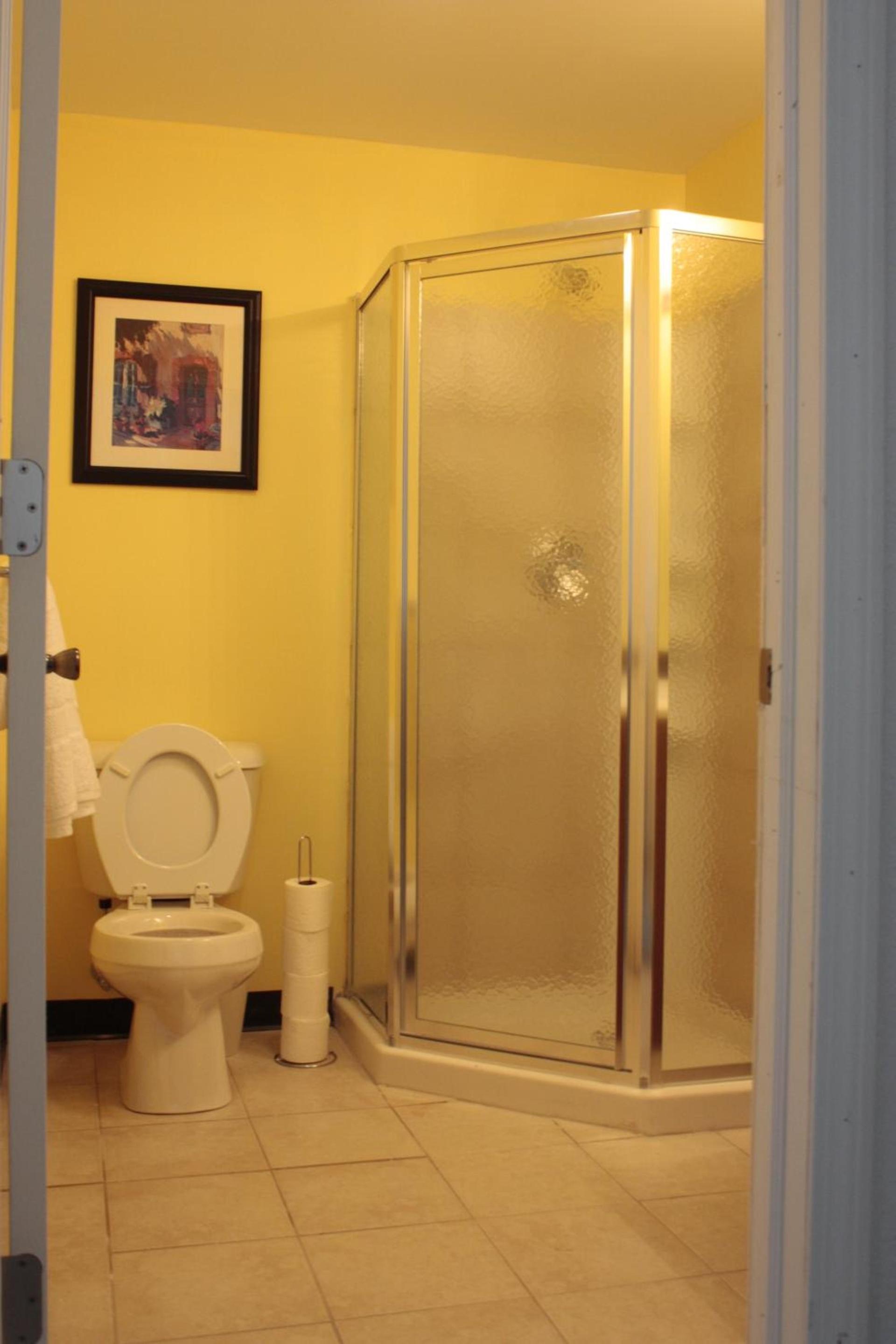 Beach Fantasy Apartment Suites photo 5