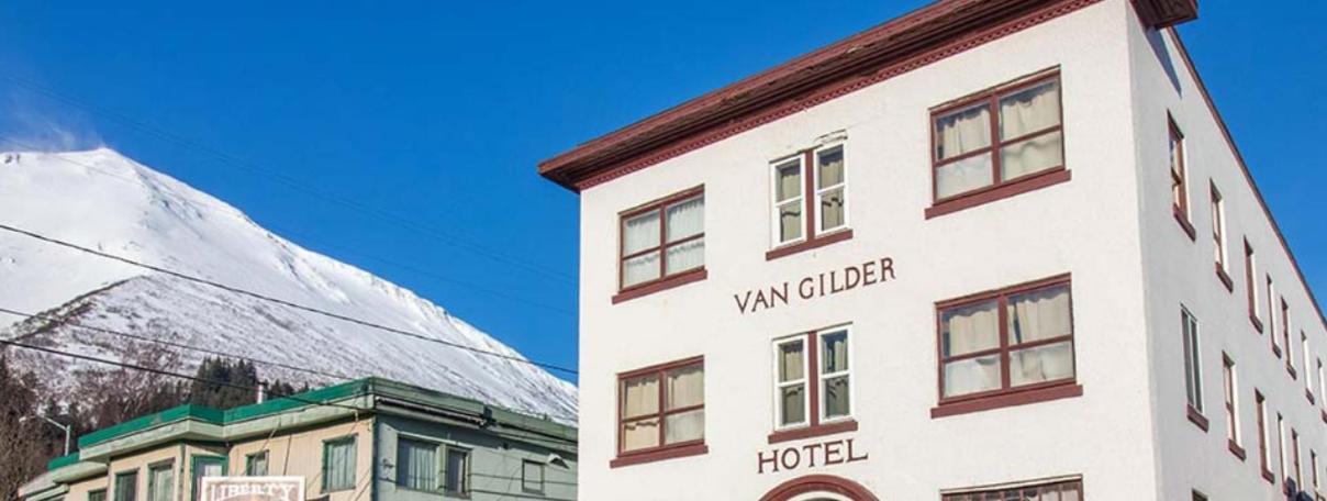 Van Gilder Hotel — hotel in Seward