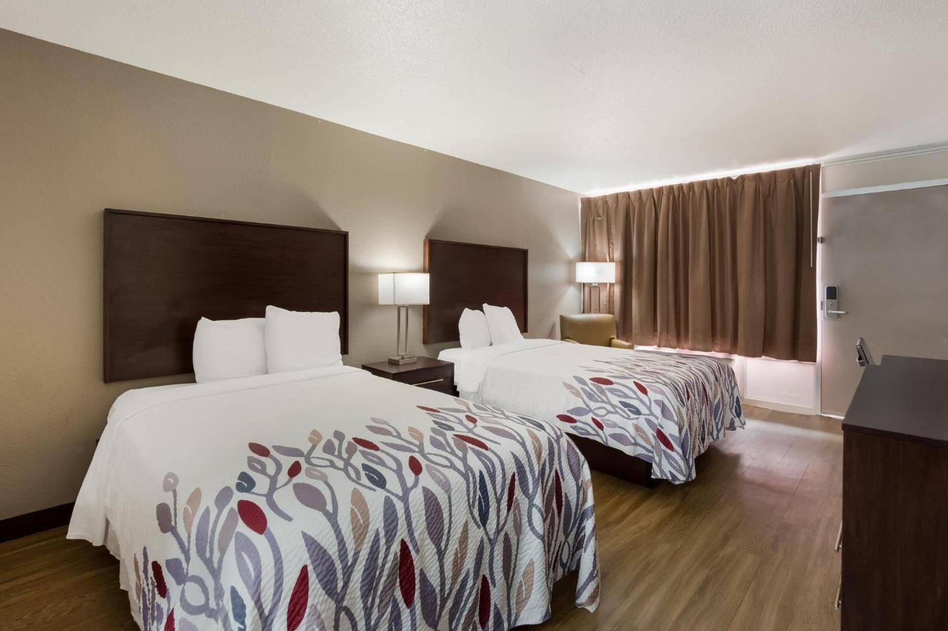 Red Roof Inn Columbia, SC Airport photo 26