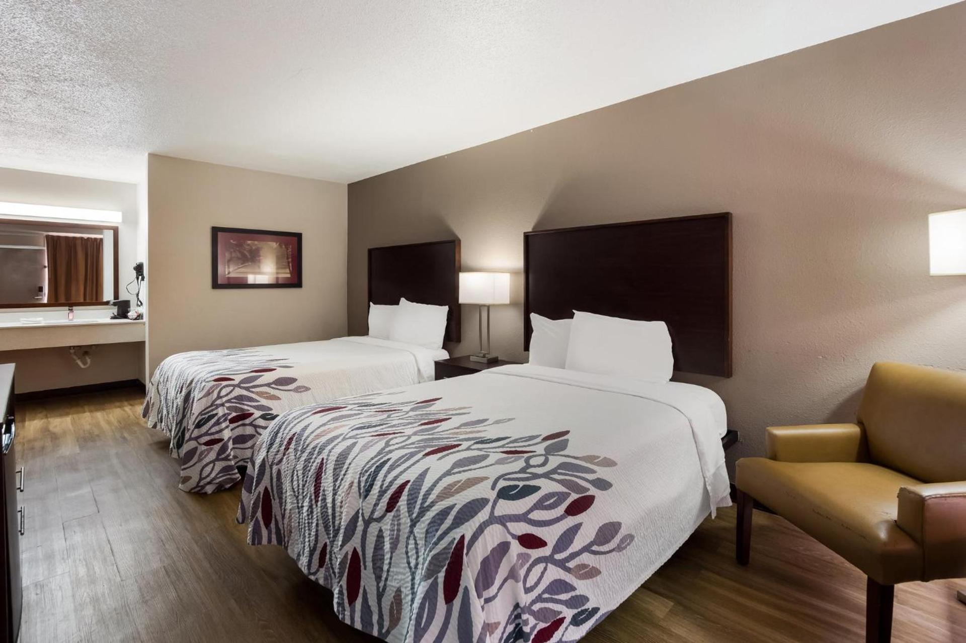 Red Roof Inn Columbia, SC Airport photo 25