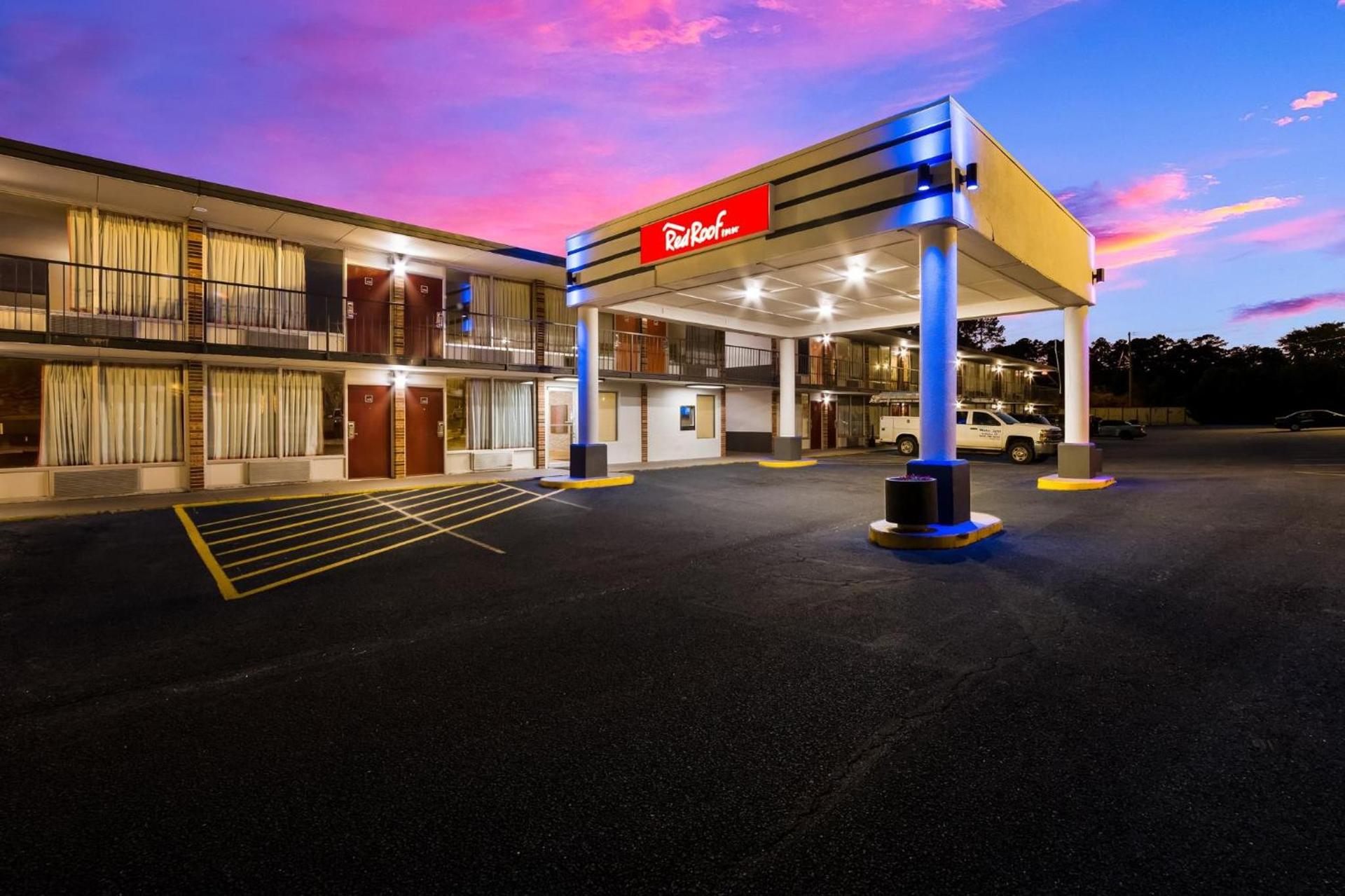 Red Roof Inn Columbia, SC Airport photo 12