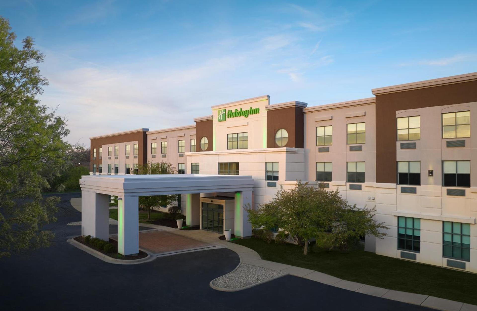 Holiday Inn - Cincinnati - Liberty Way by IHG — hotel in West Chester