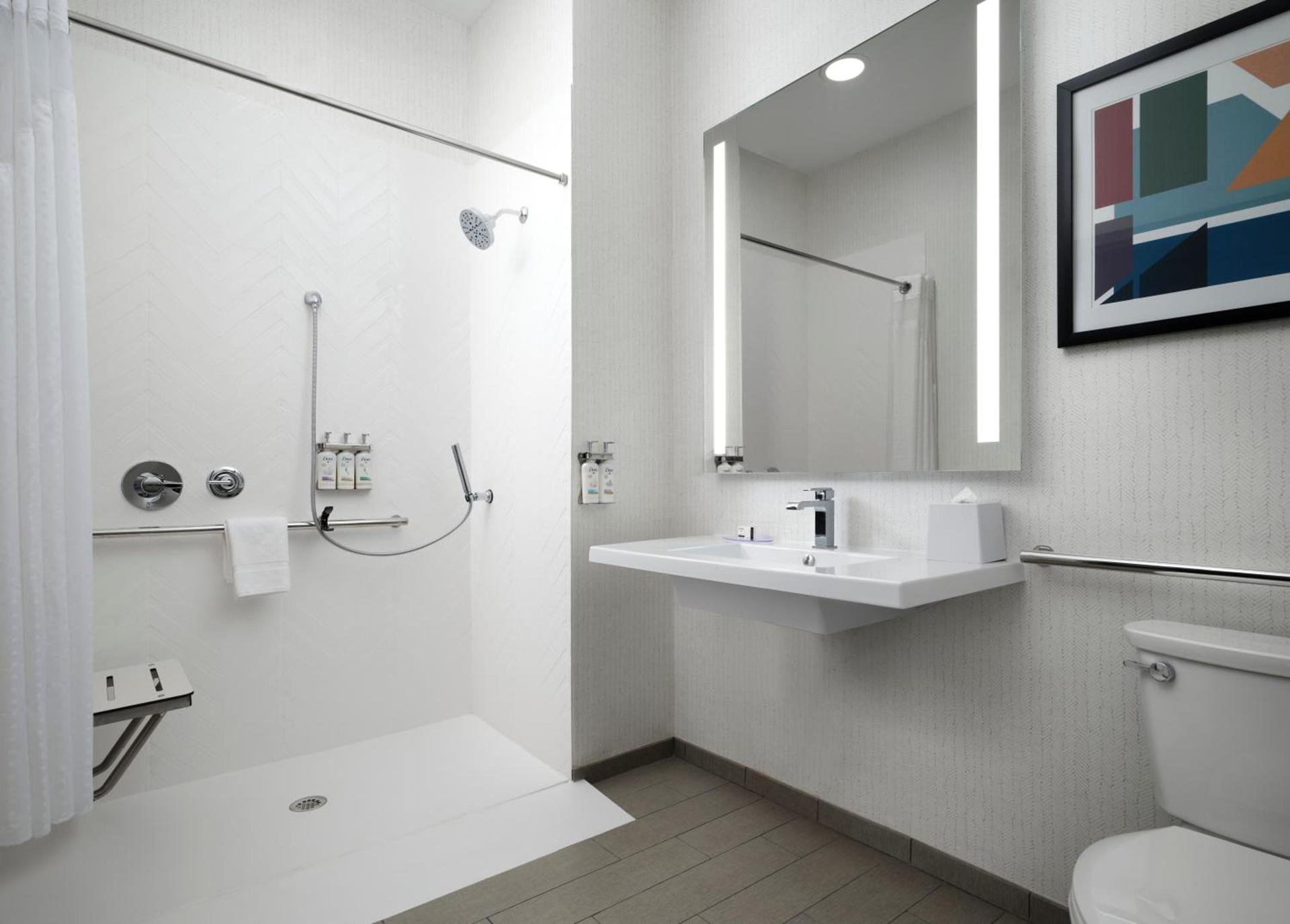 Holiday Inn - Cincinnati - Liberty Way by IHG photo 7