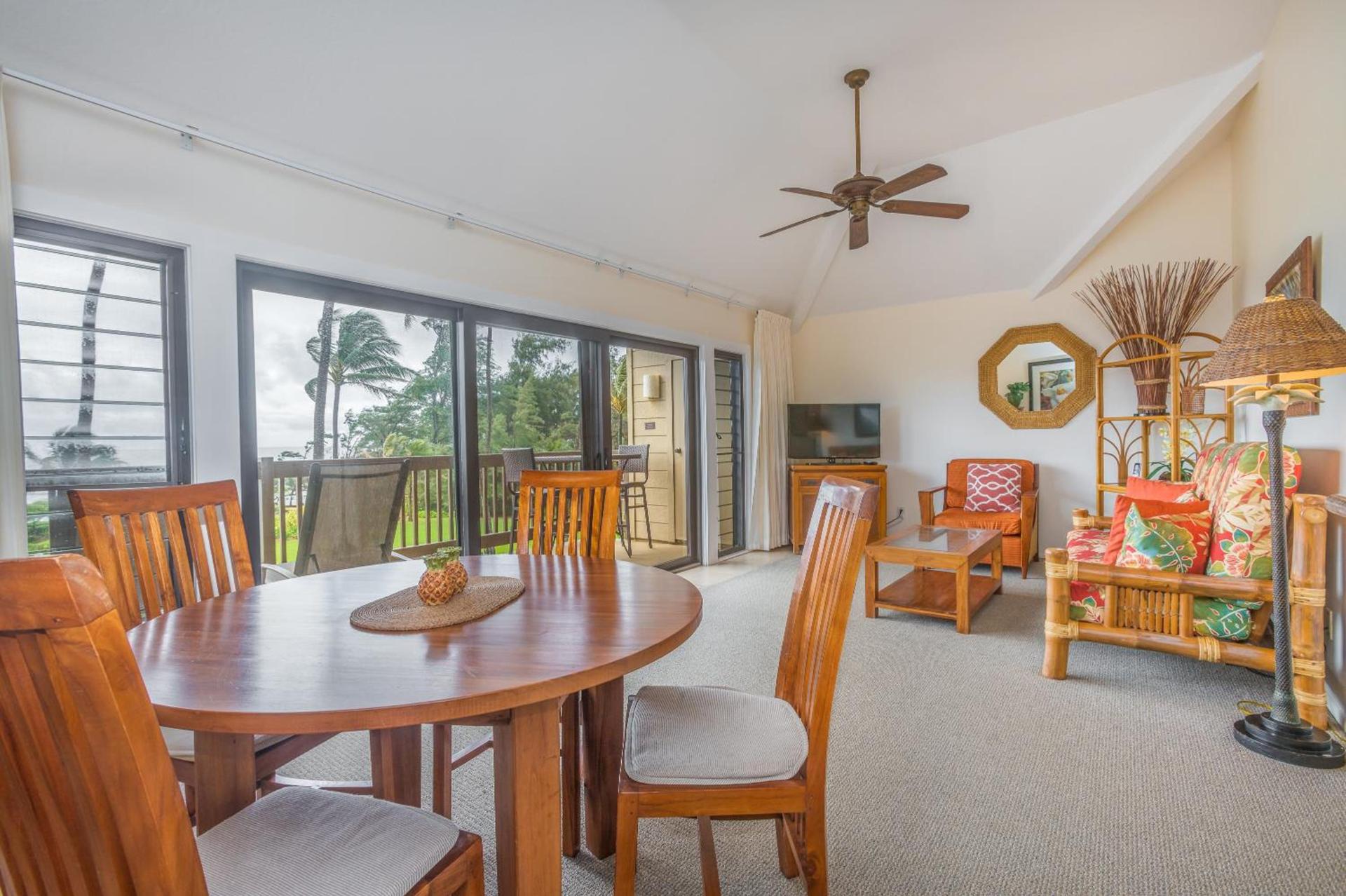 Oceanfront 1 BR Condo at Kaha Lani KL309 photo 14
