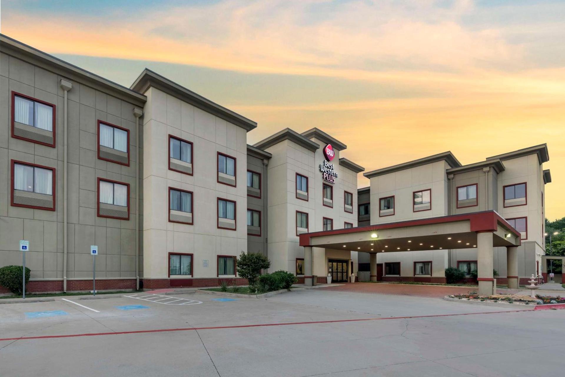 Best Western Plus Texoma Hotel & Suites photo 9