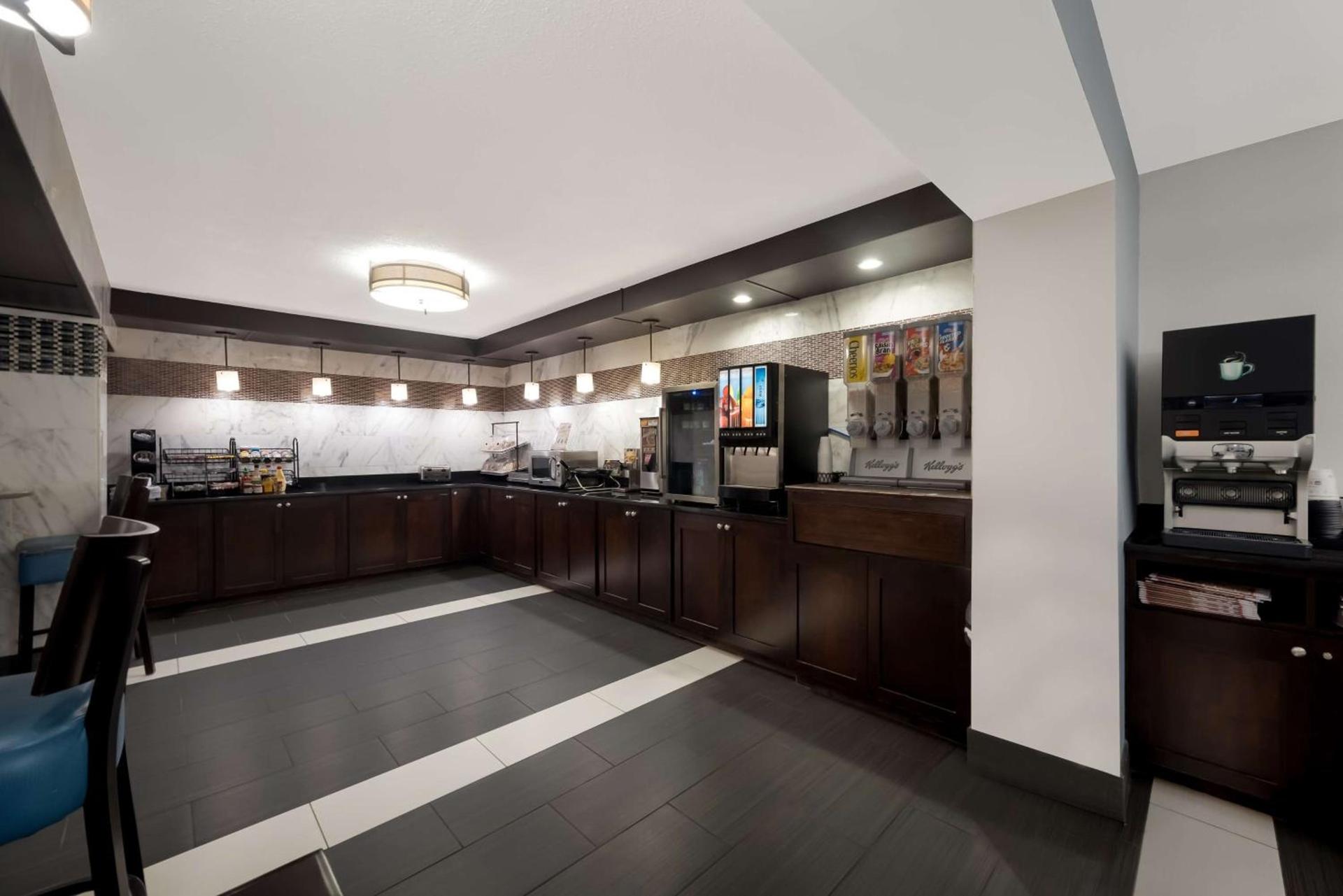Best Western Executive Inn photo 6
