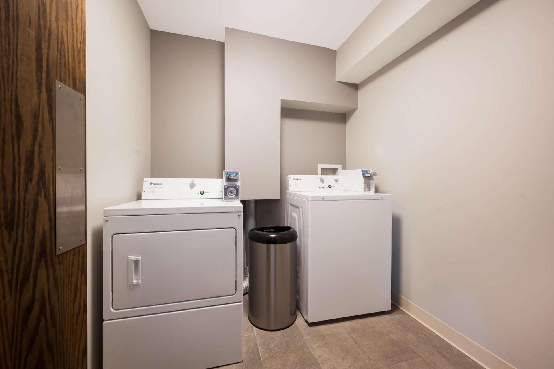 Best Western Executive Inn photo 8