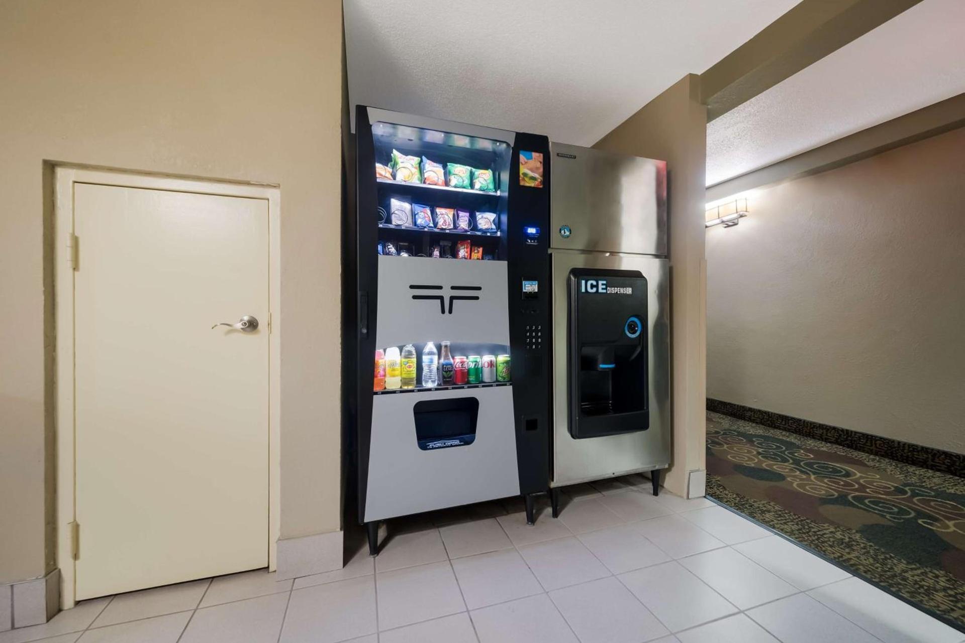 Best Western Executive Inn photo 27