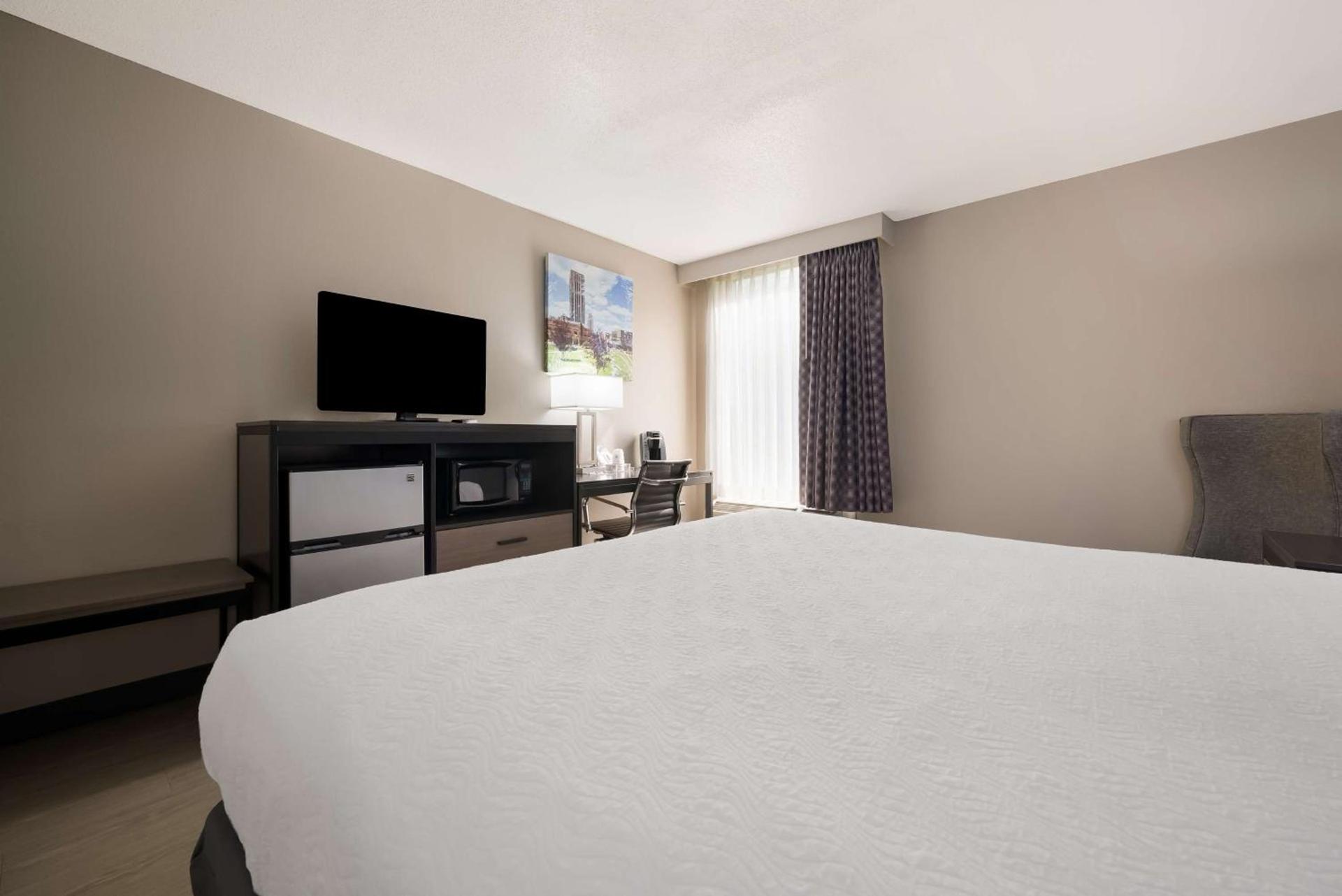 Best Western Executive Inn photo 18