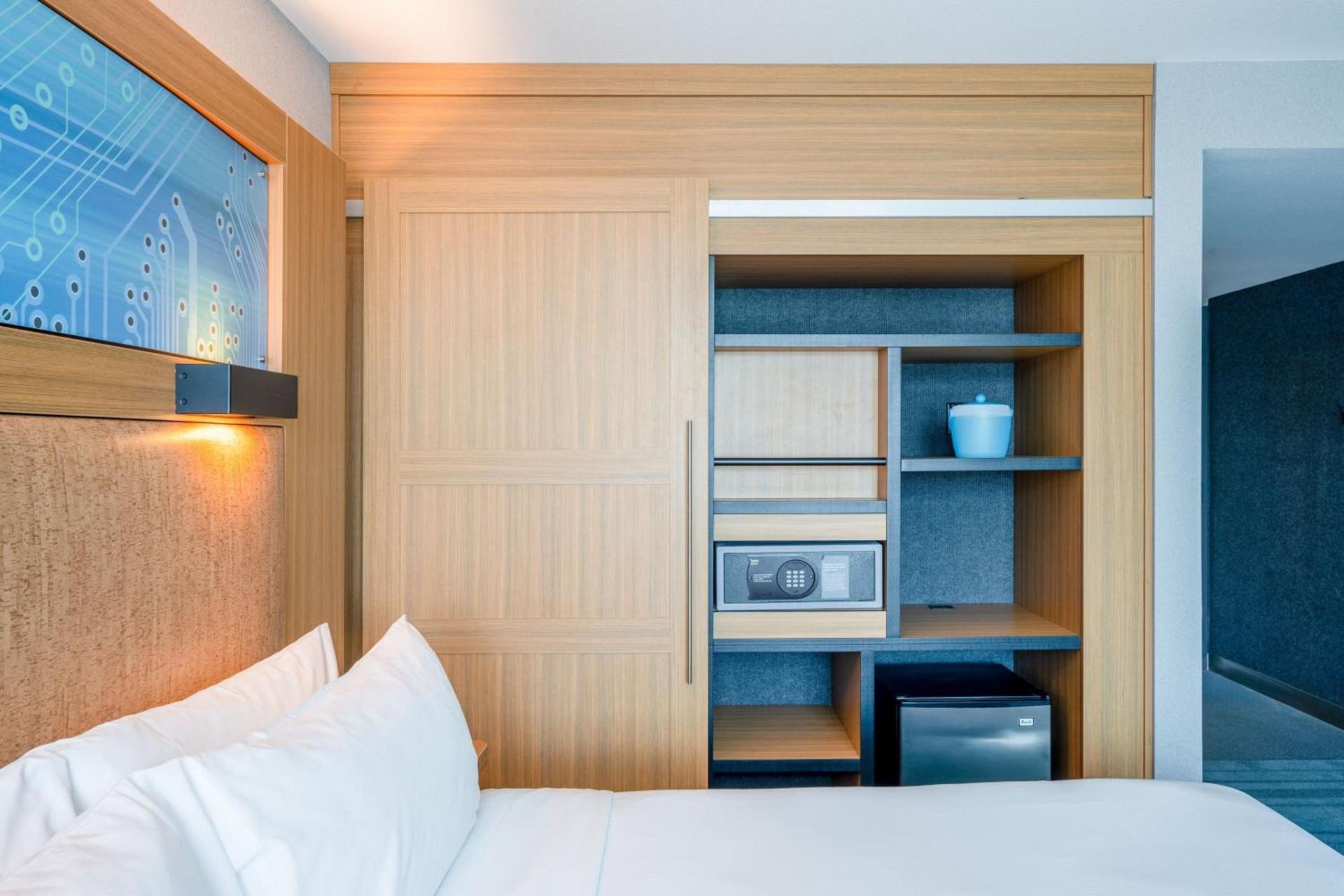 Aloft by Marriott Cupertino photo 9