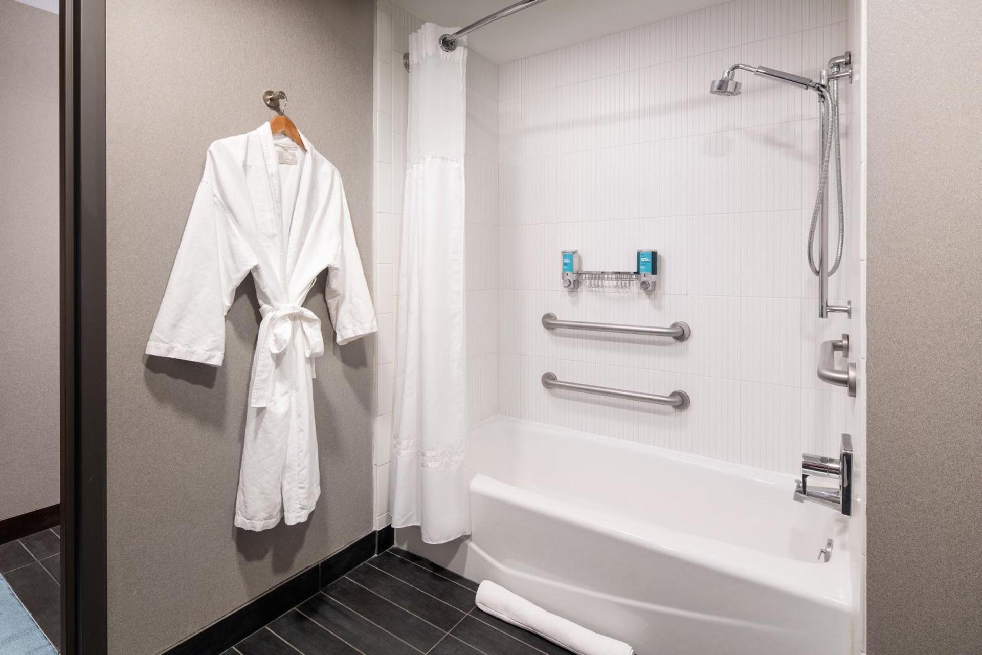 Aloft by Marriott Cupertino photo 14