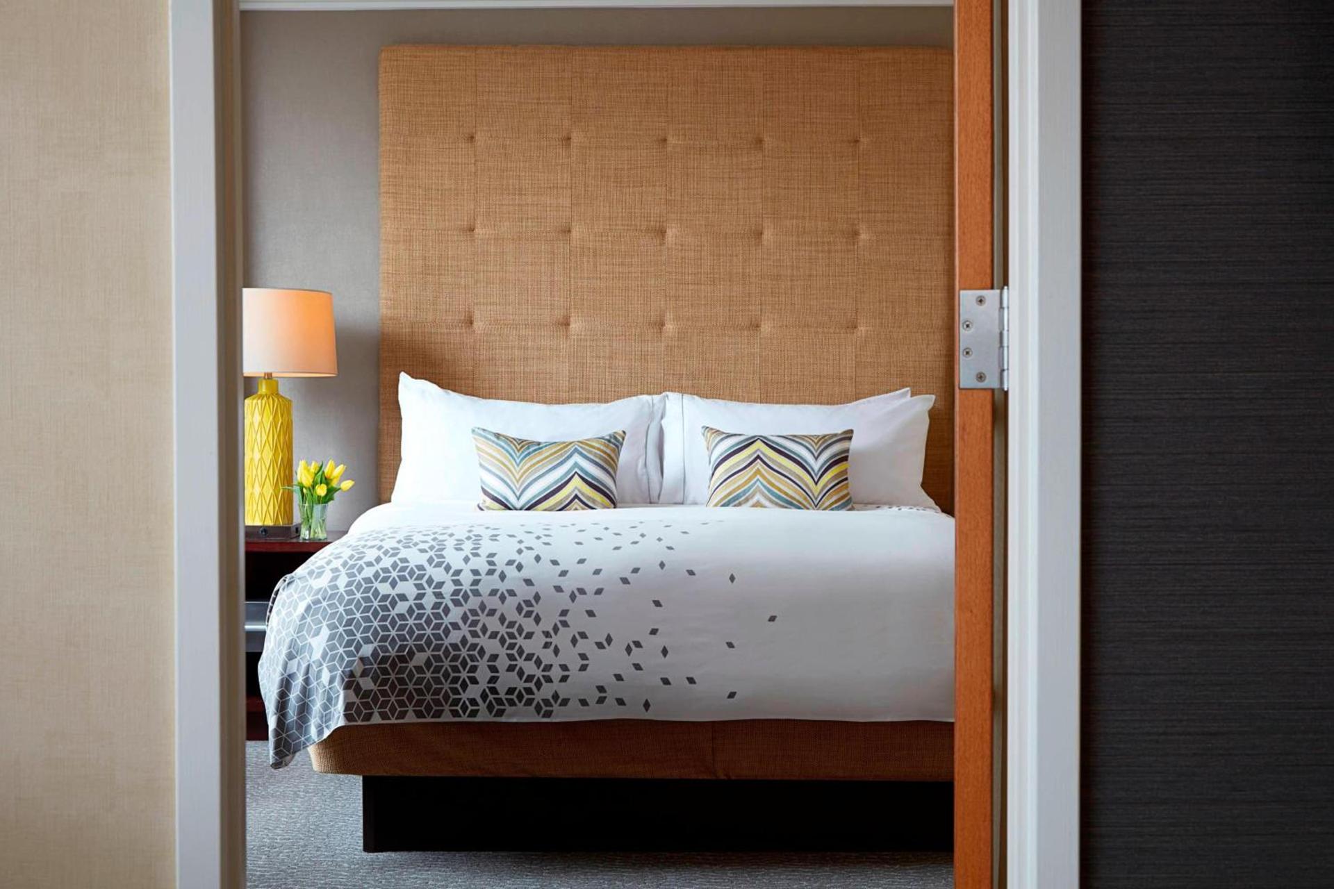 Renaissance Columbus Downtown Hotel photo 11
