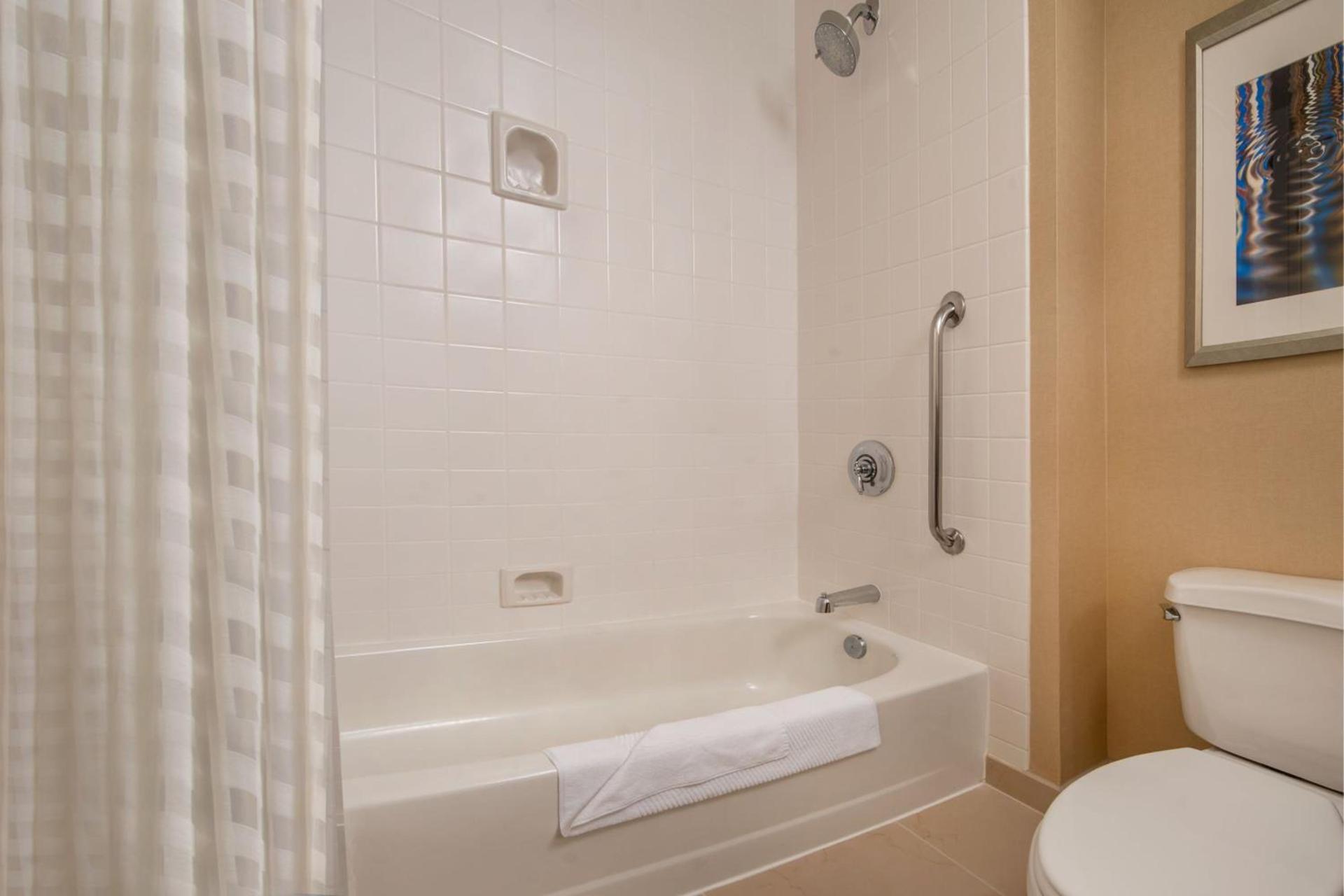 Gaithersburg Marriott Washingtonian Center photo 14