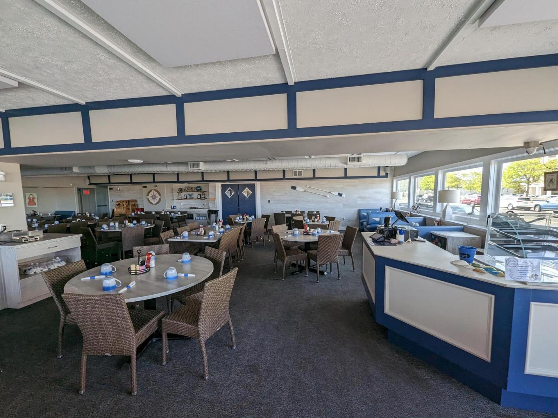 Admiral Resort Motel photo 35