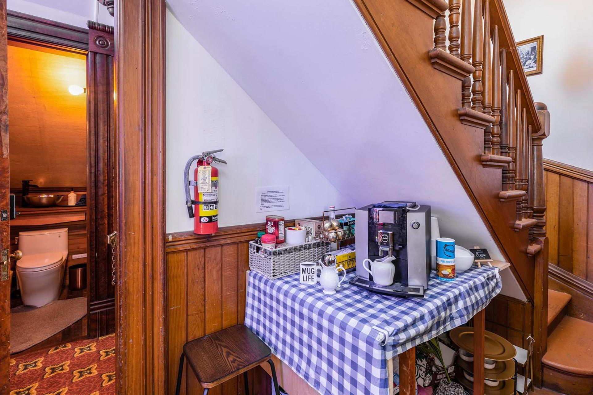 Pinc Lady Mansion photo 3