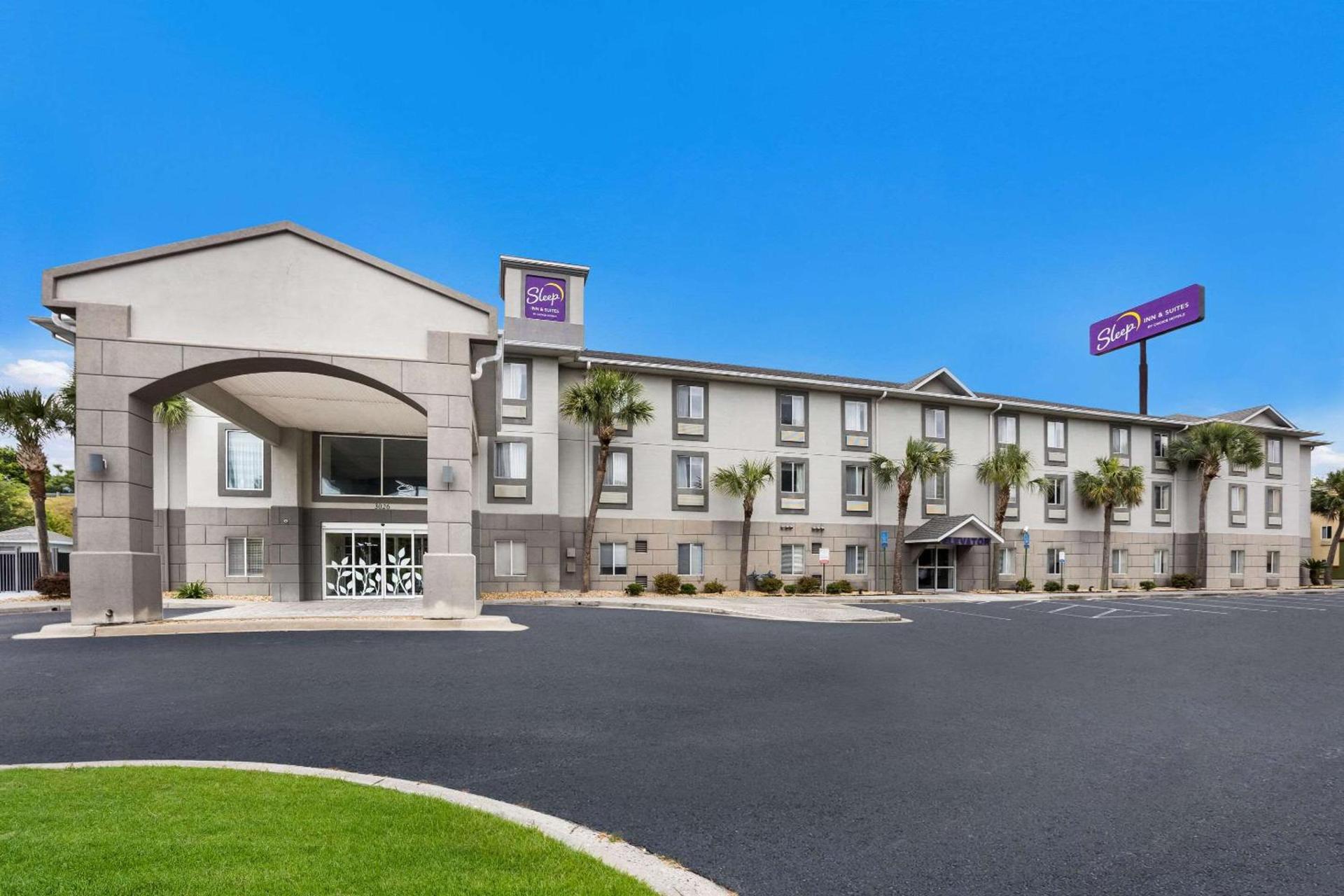Sleep Inn & Suites Valdosta Mall Area photo 2