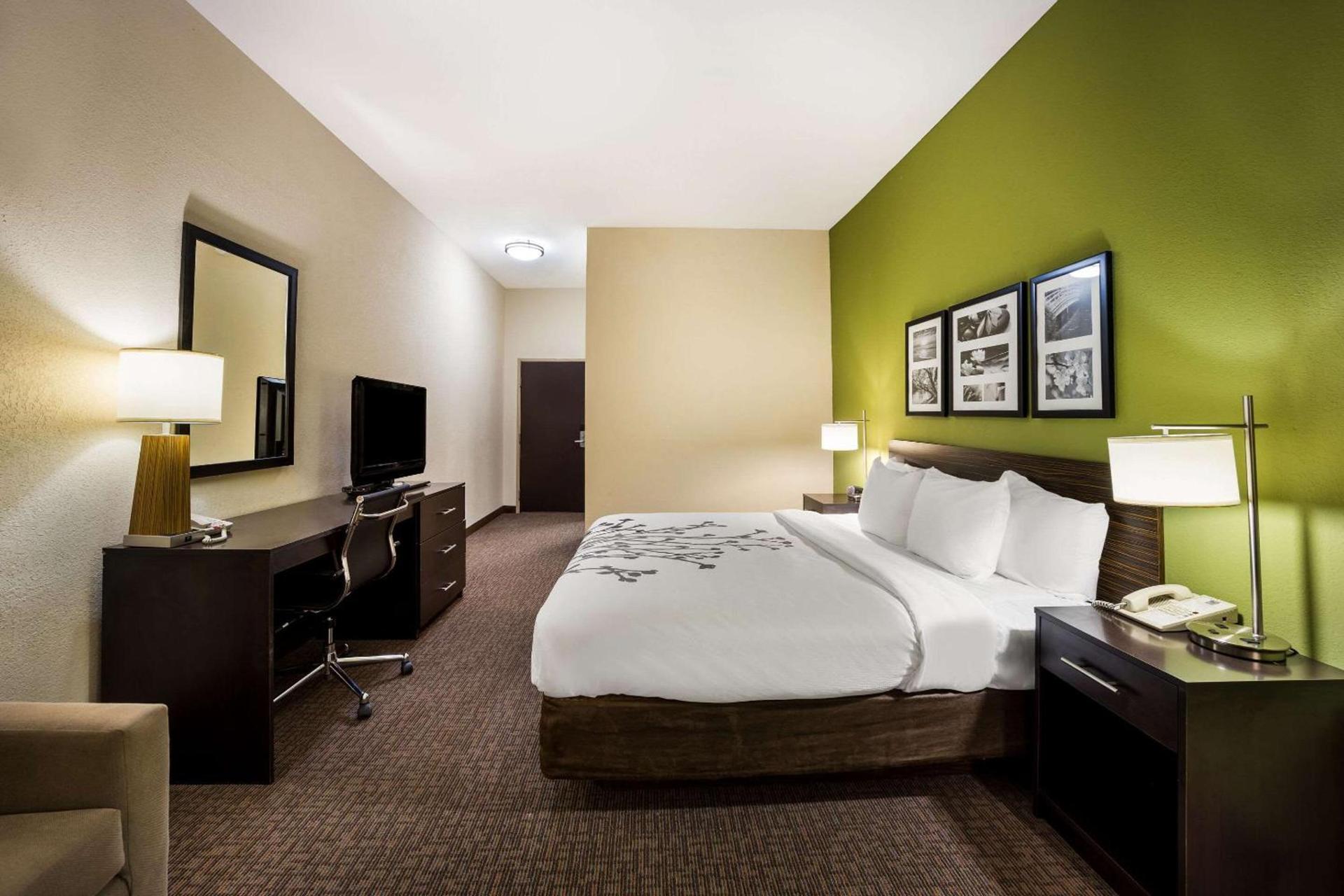 Sleep Inn & Suites Valdosta Mall Area photo 13