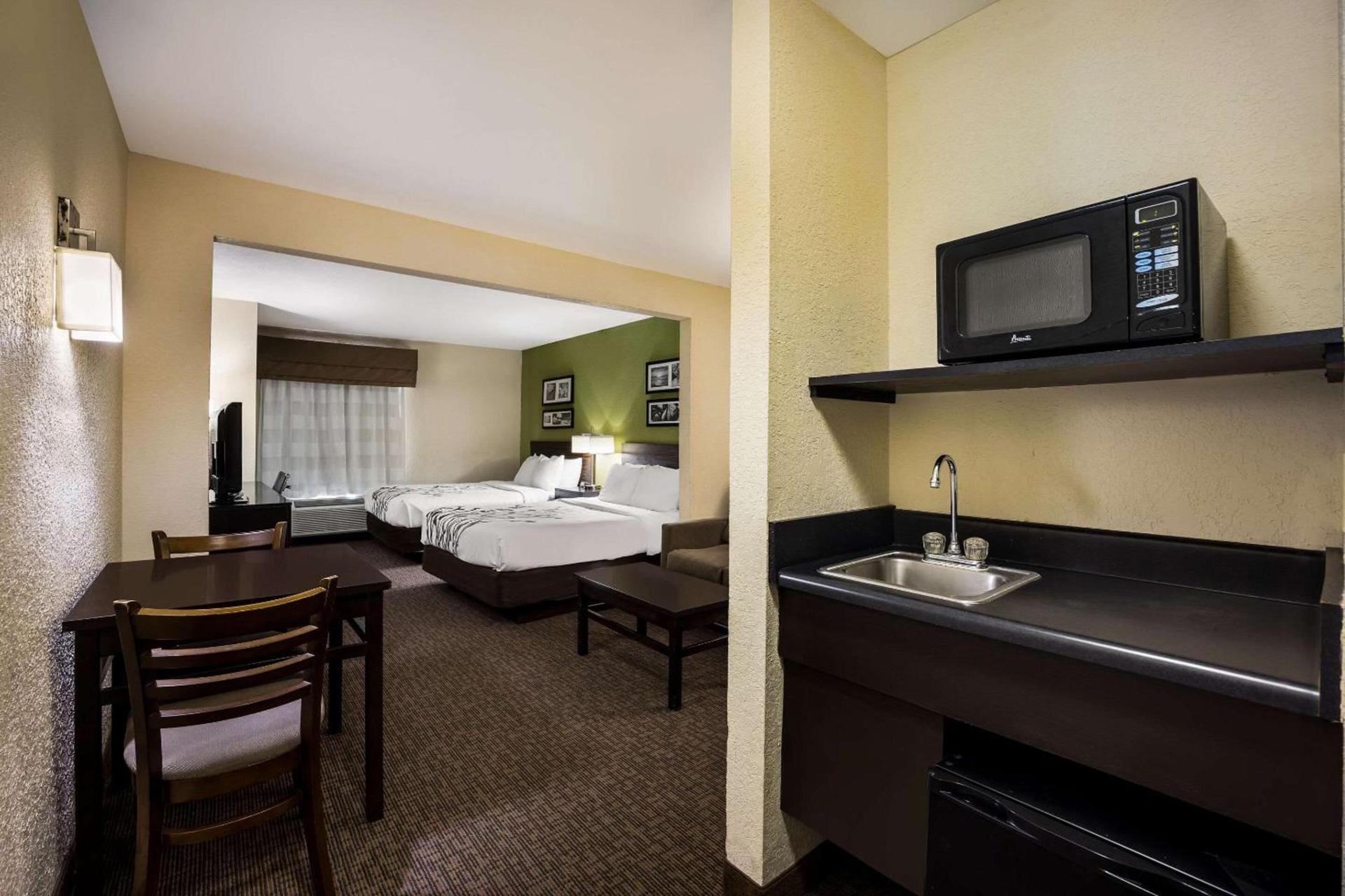 Sleep Inn & Suites Valdosta Mall Area photo 29
