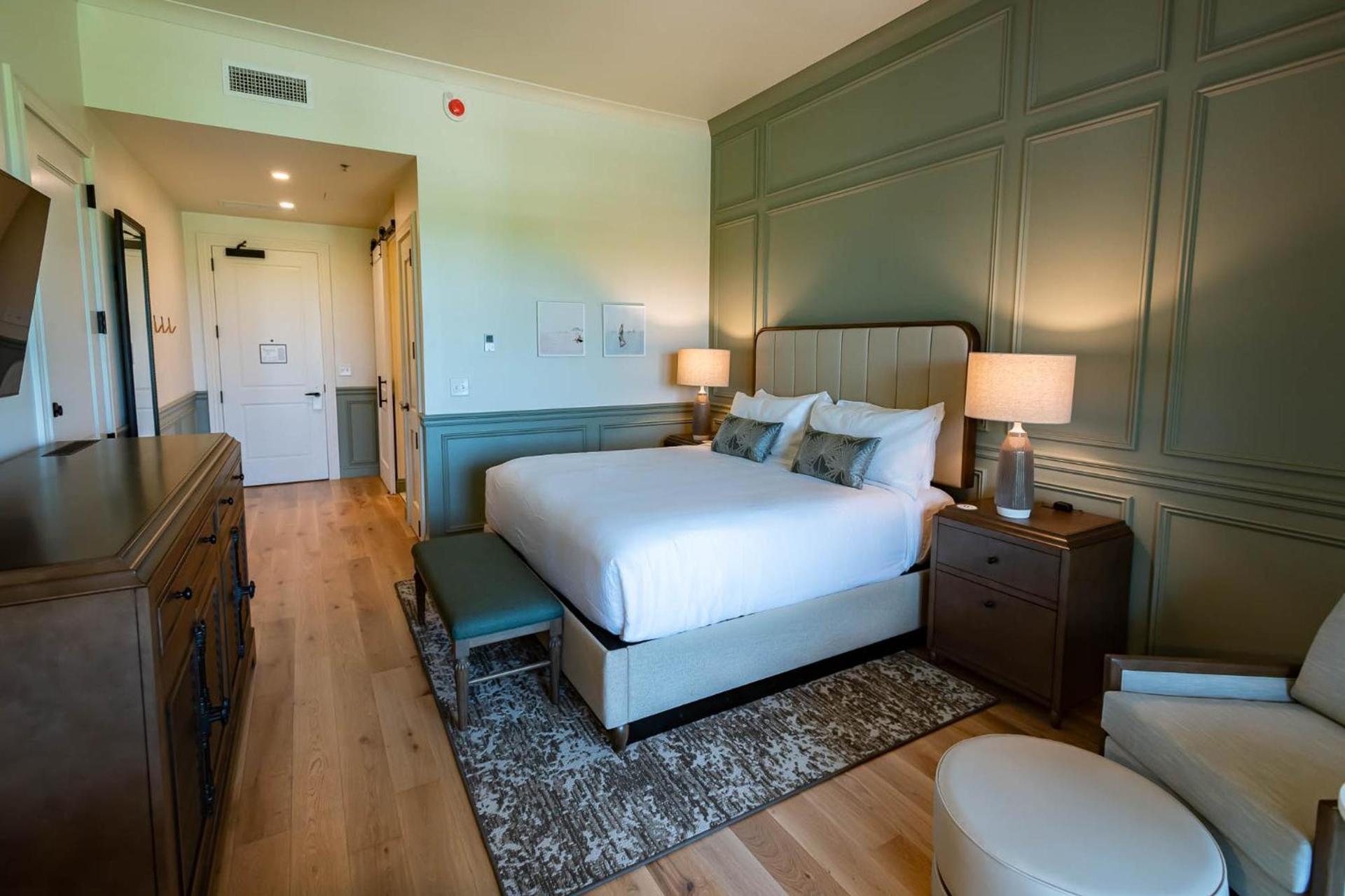 Camp Creek Inn photo 25