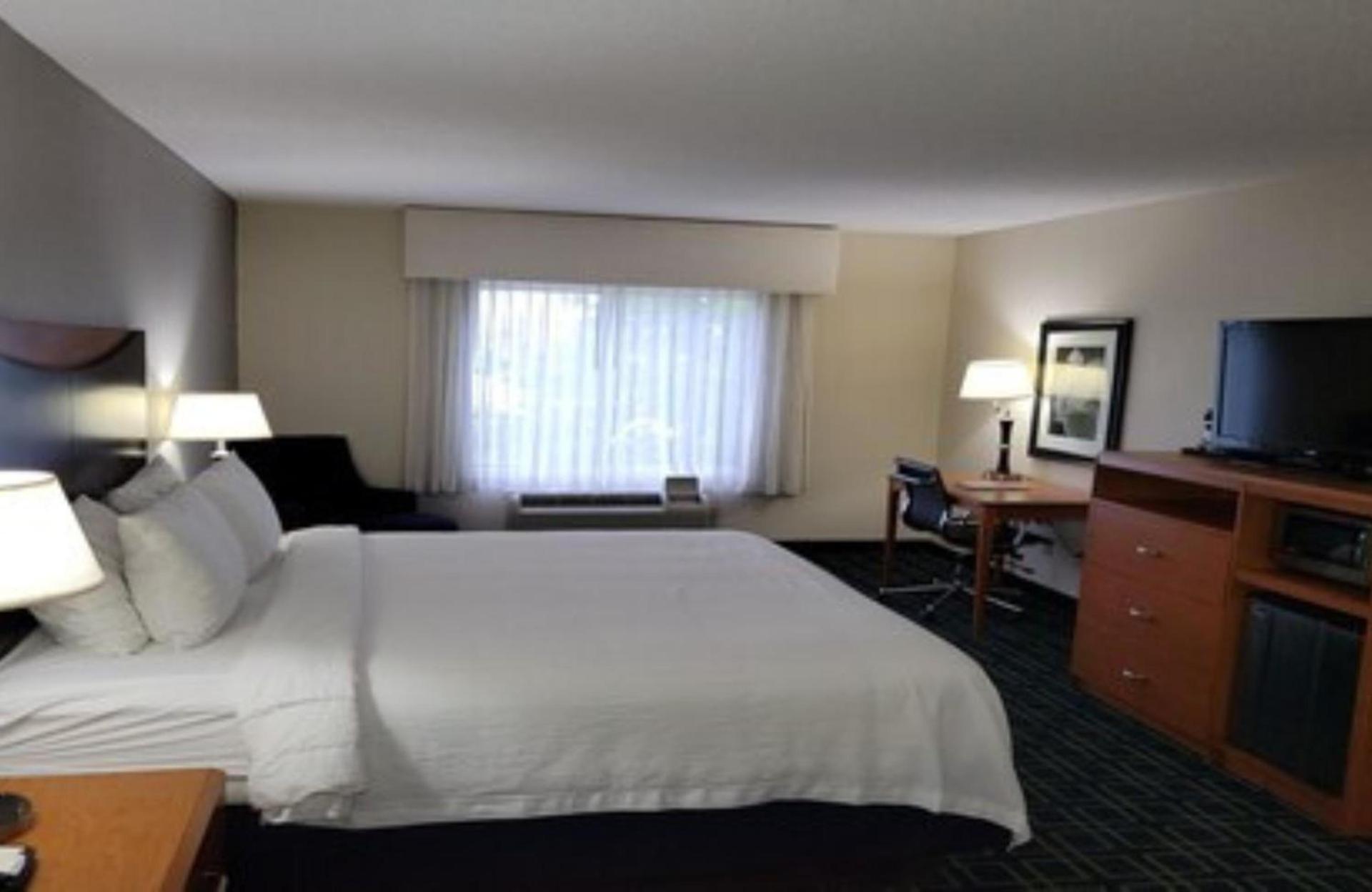 City Express By Marriott Shepherdsville Louisville photo 21