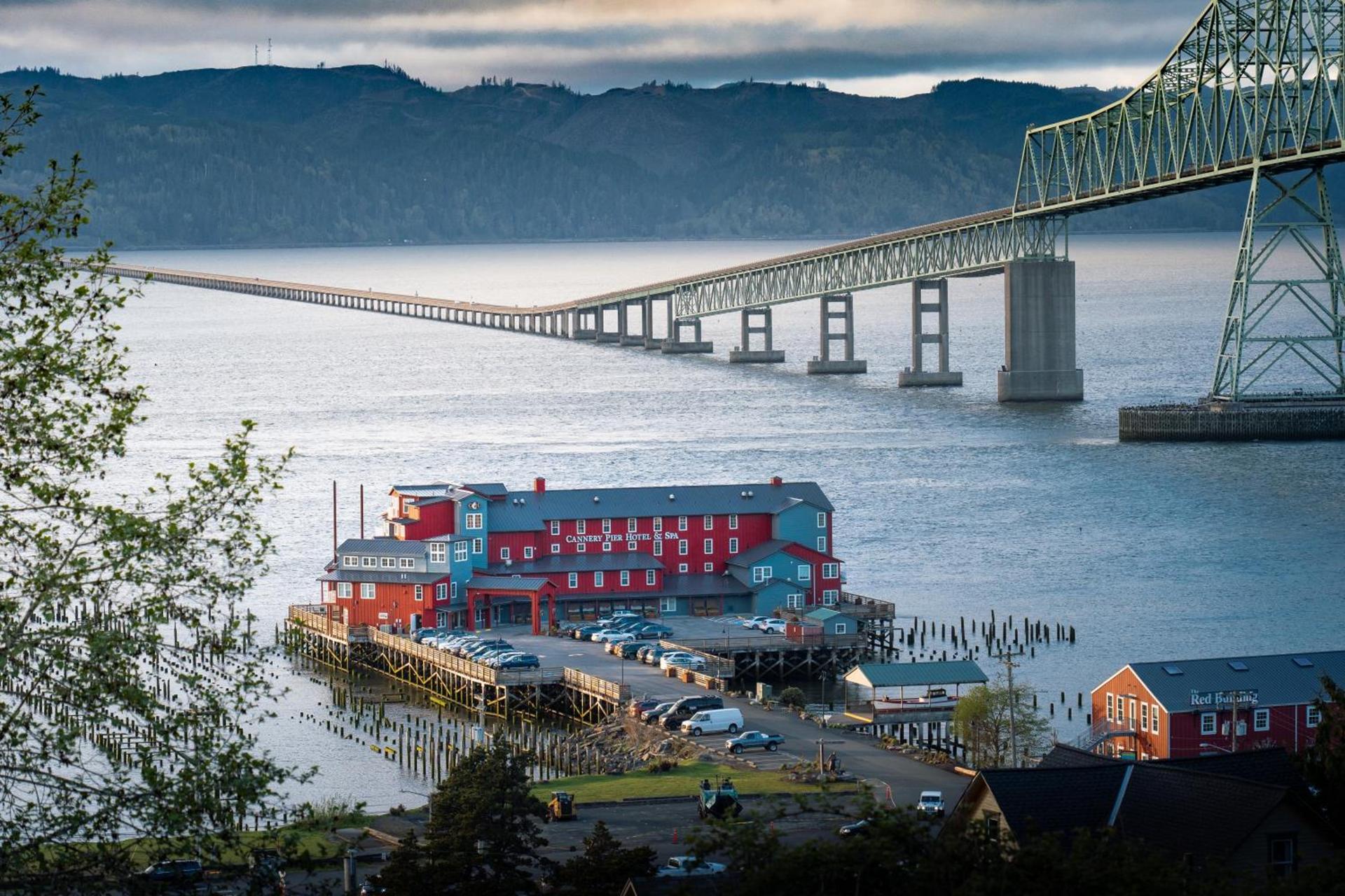 Cannery Pier Hotel & Spa photo 77