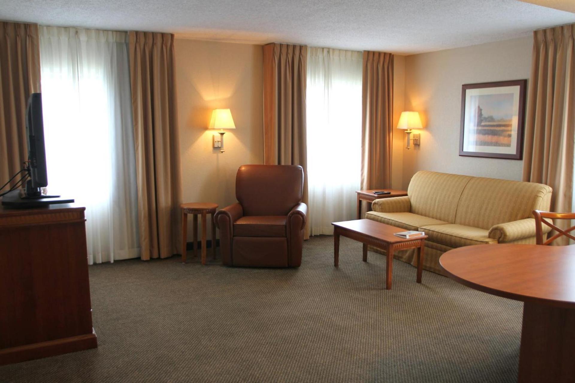 Candlewood Suites Indianapolis Downtown Medical District by IHG photo 64