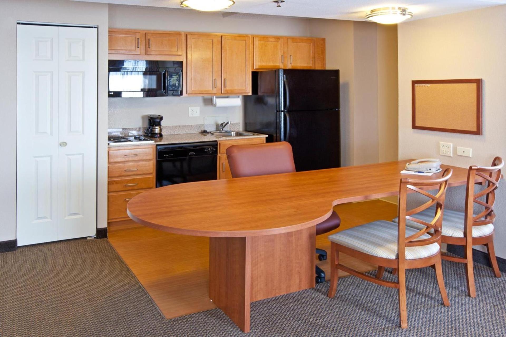 Candlewood Suites Indianapolis Downtown Medical District by IHG photo 46