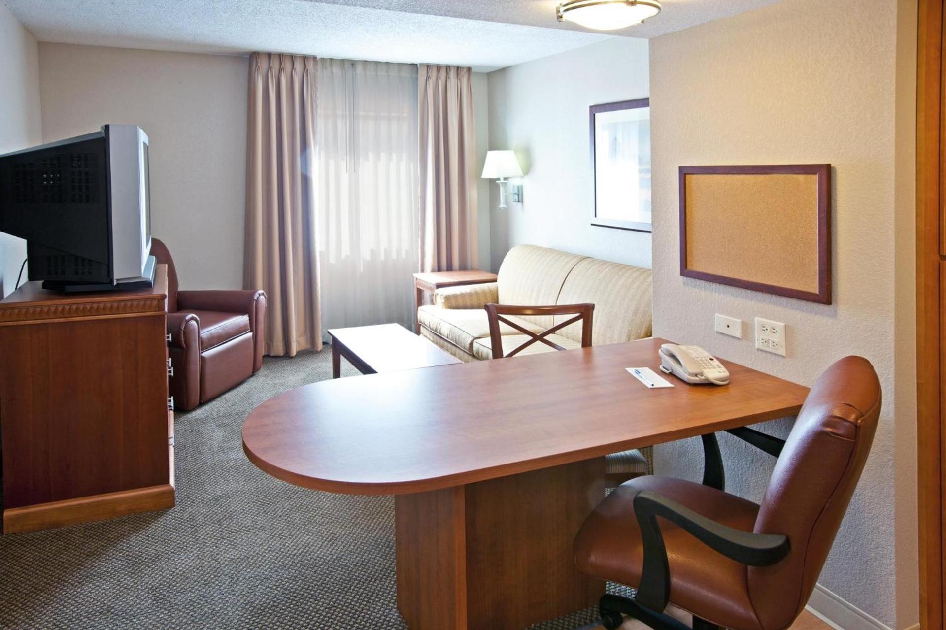 Candlewood Suites Indianapolis Downtown Medical District by IHG photo 59