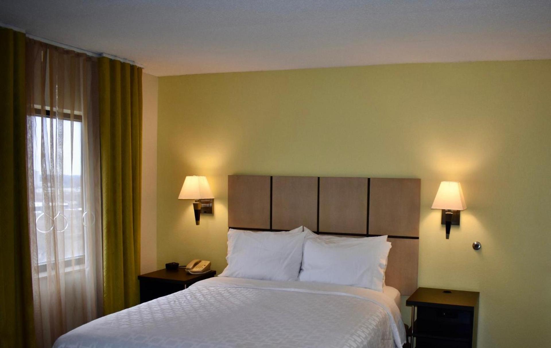 Candlewood Suites Indianapolis Downtown Medical District by IHG photo 70